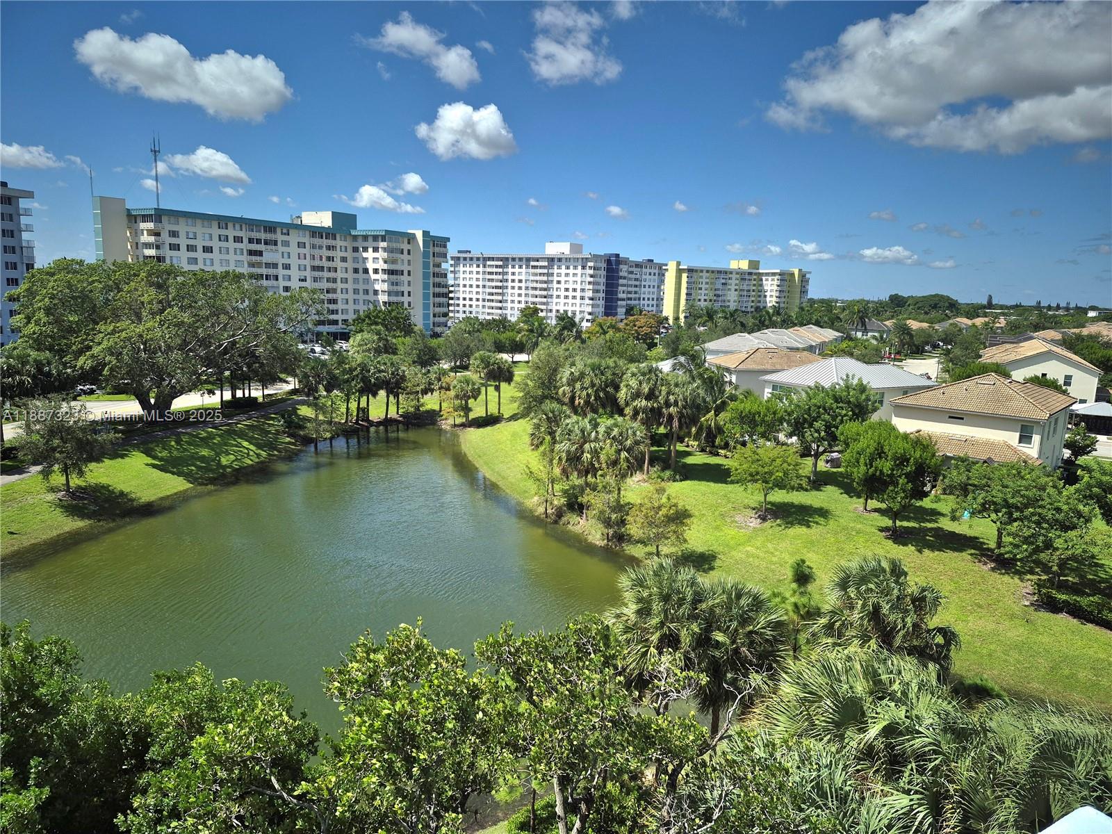 Hillcrest East No 26 Cond