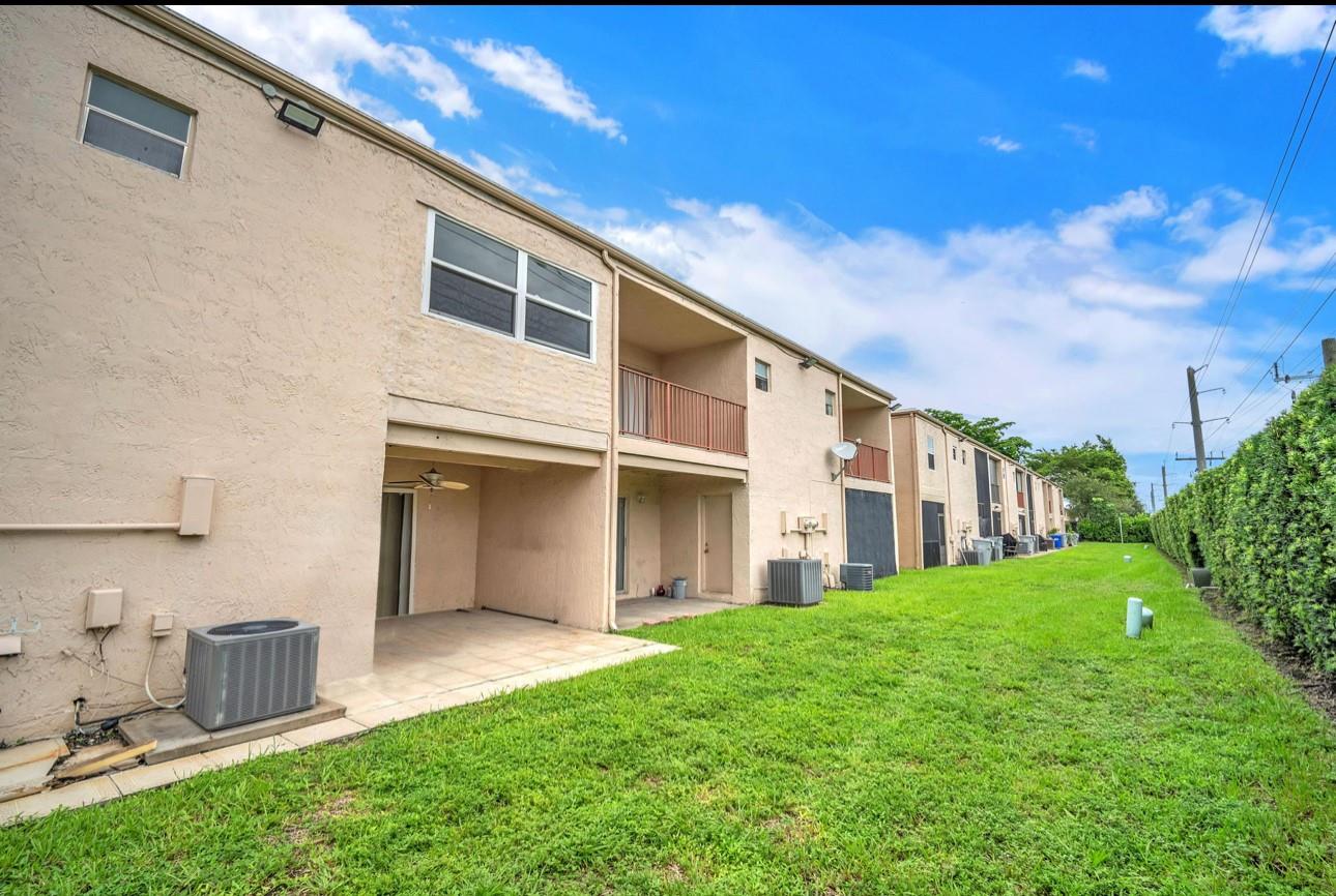 Homes for sale in Pompano Beach, FL | 1321 Partridge Close #60, Pompano Beach, FL 33064 | MLS# F10528066