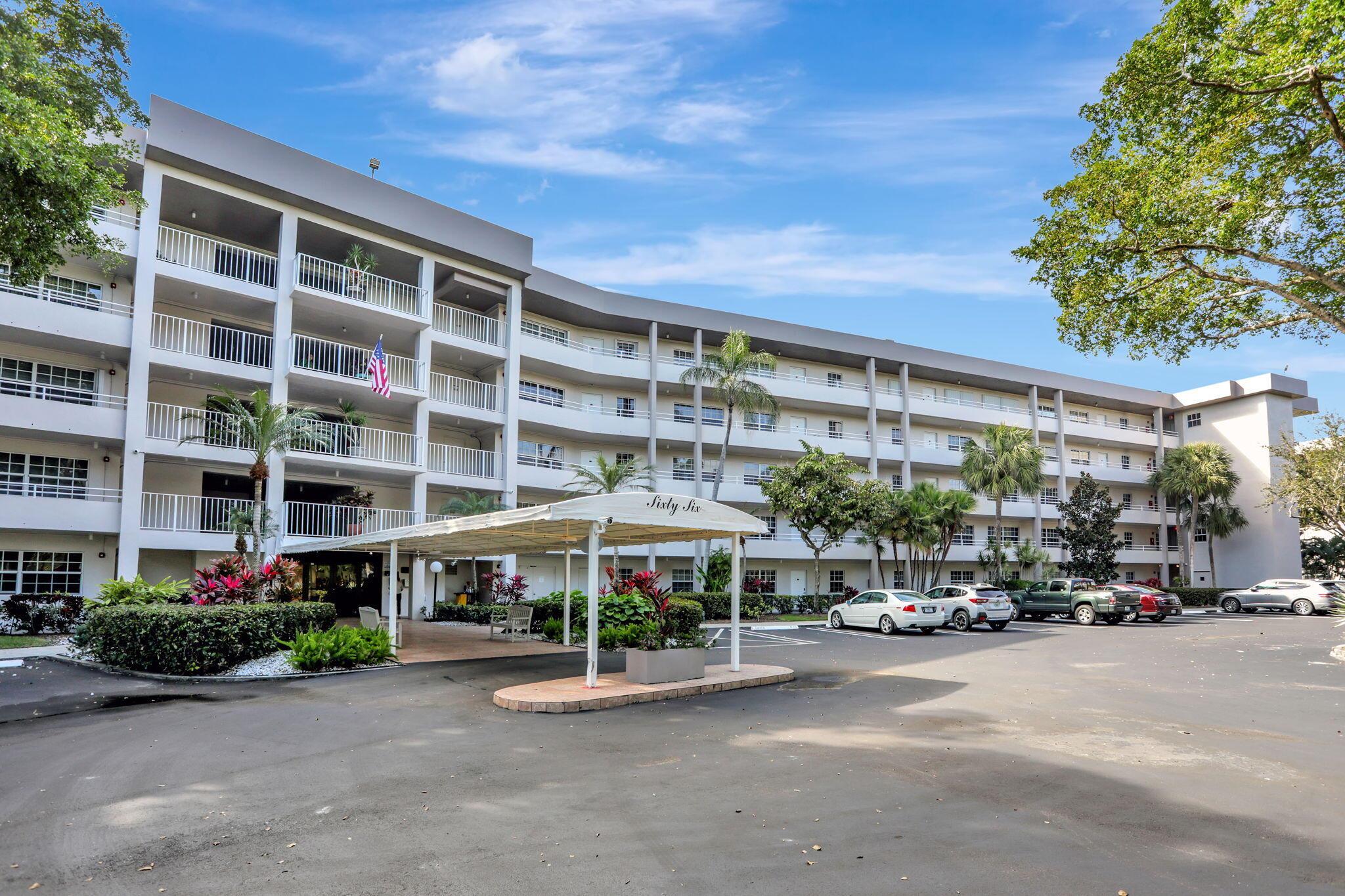 No 66 Palm-Aire Country C