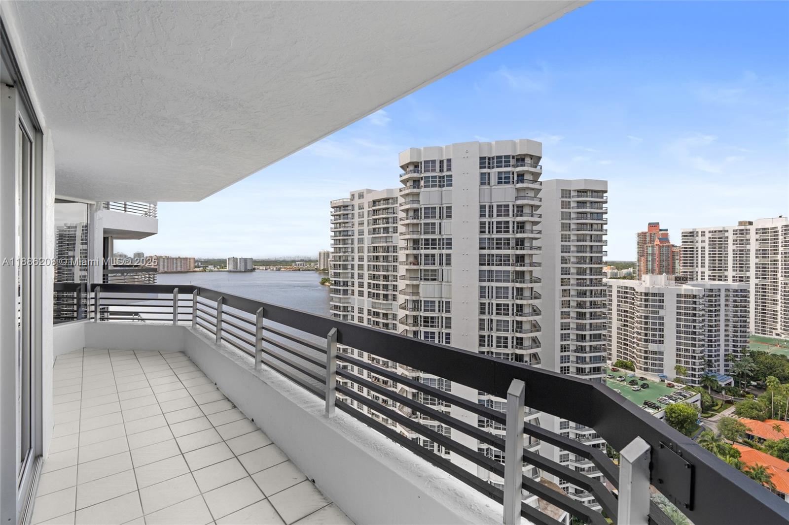 Mystic Pointe Condo No Tw