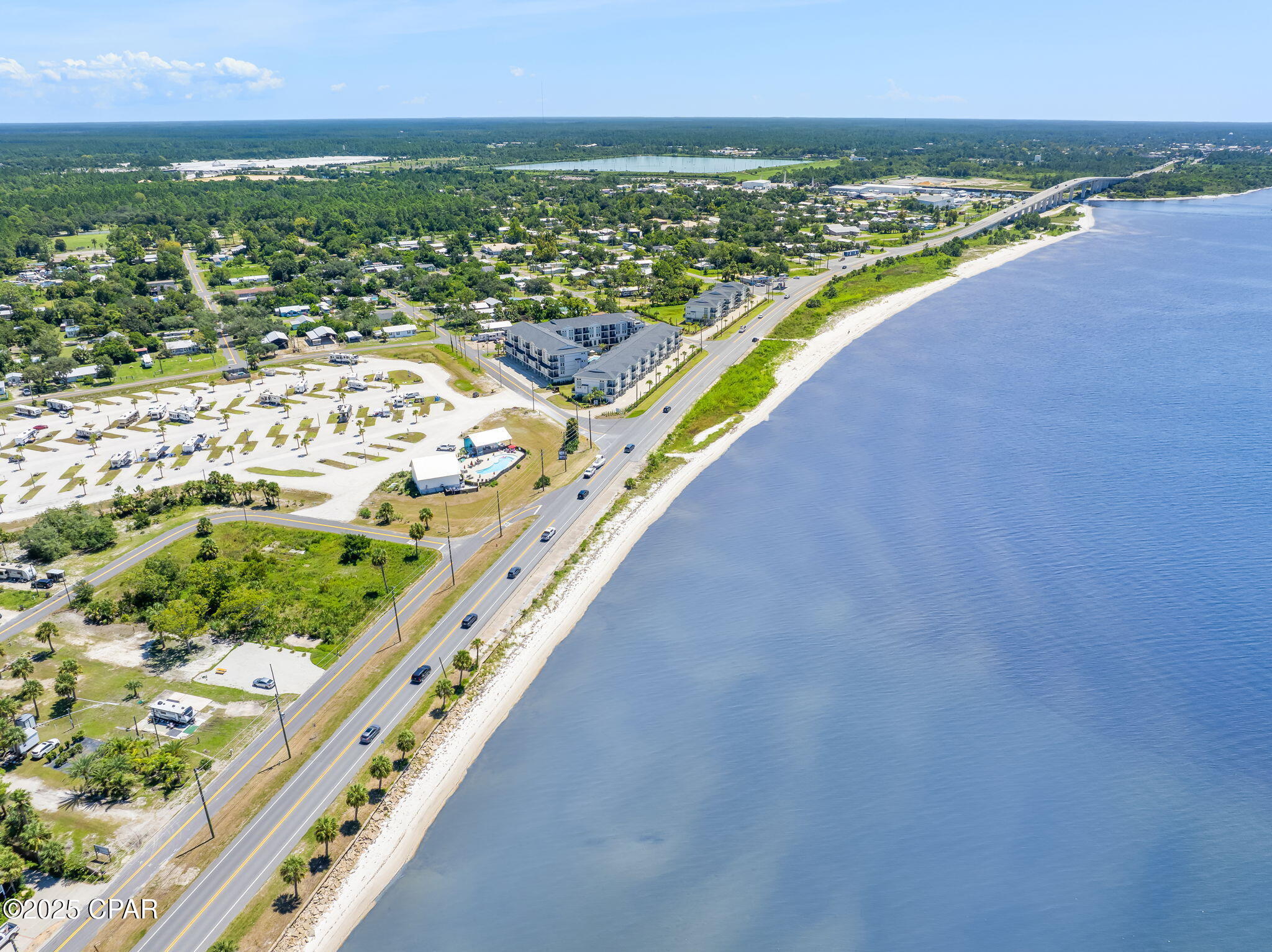 Image 6 For 2411 Victoria Avenue