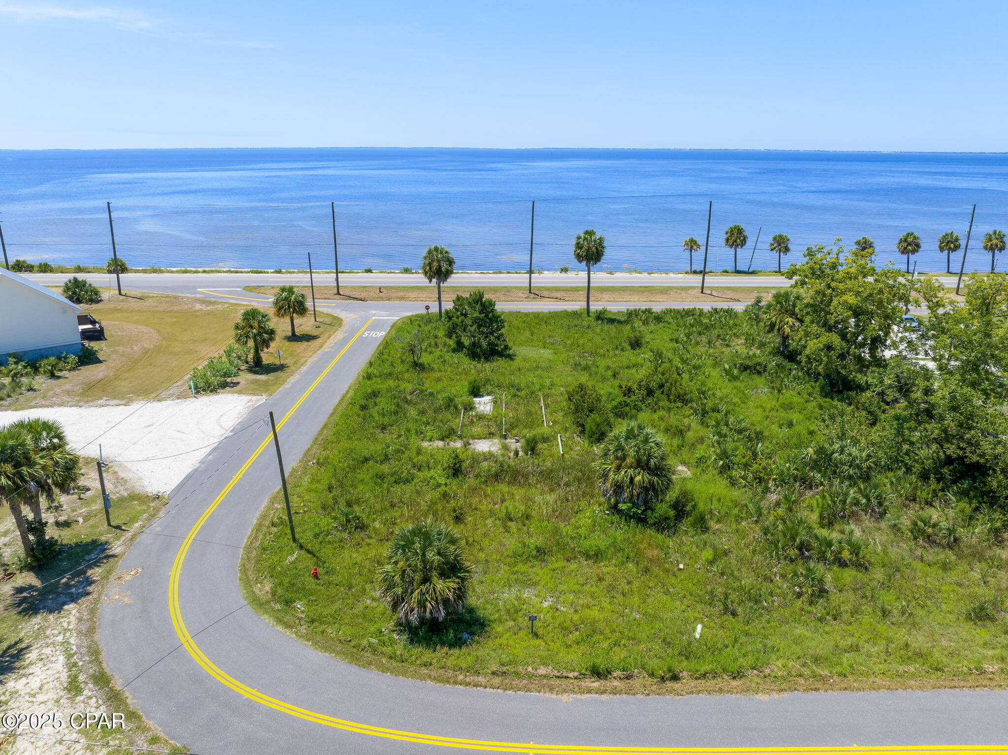 Image 9 For 2411 Victoria Avenue