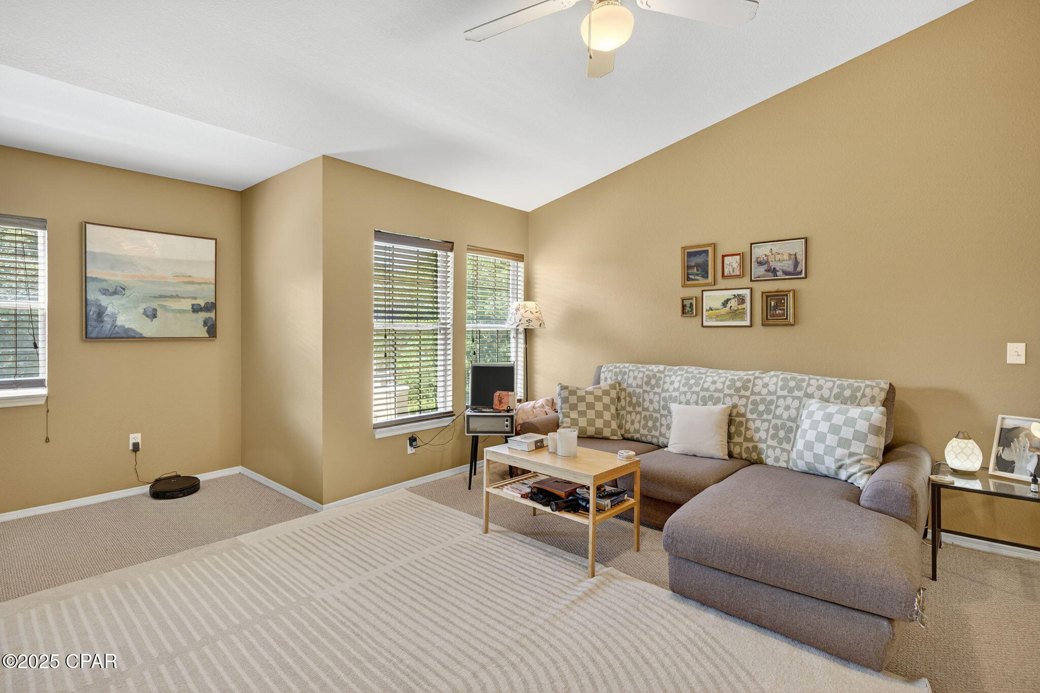 Image 5 For 712 Lighthouse Road