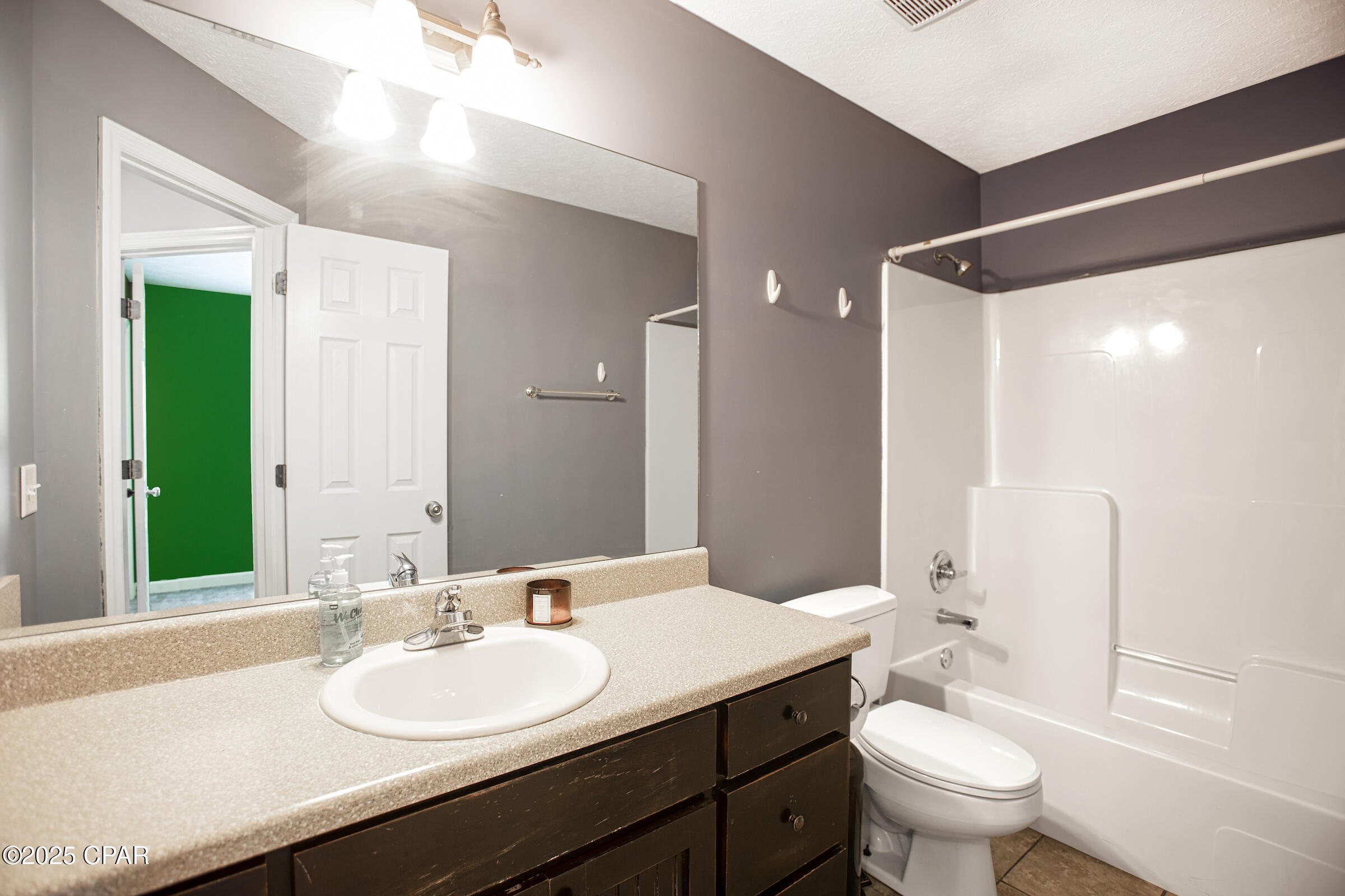 Image 10 For 115 Keystone Plaza