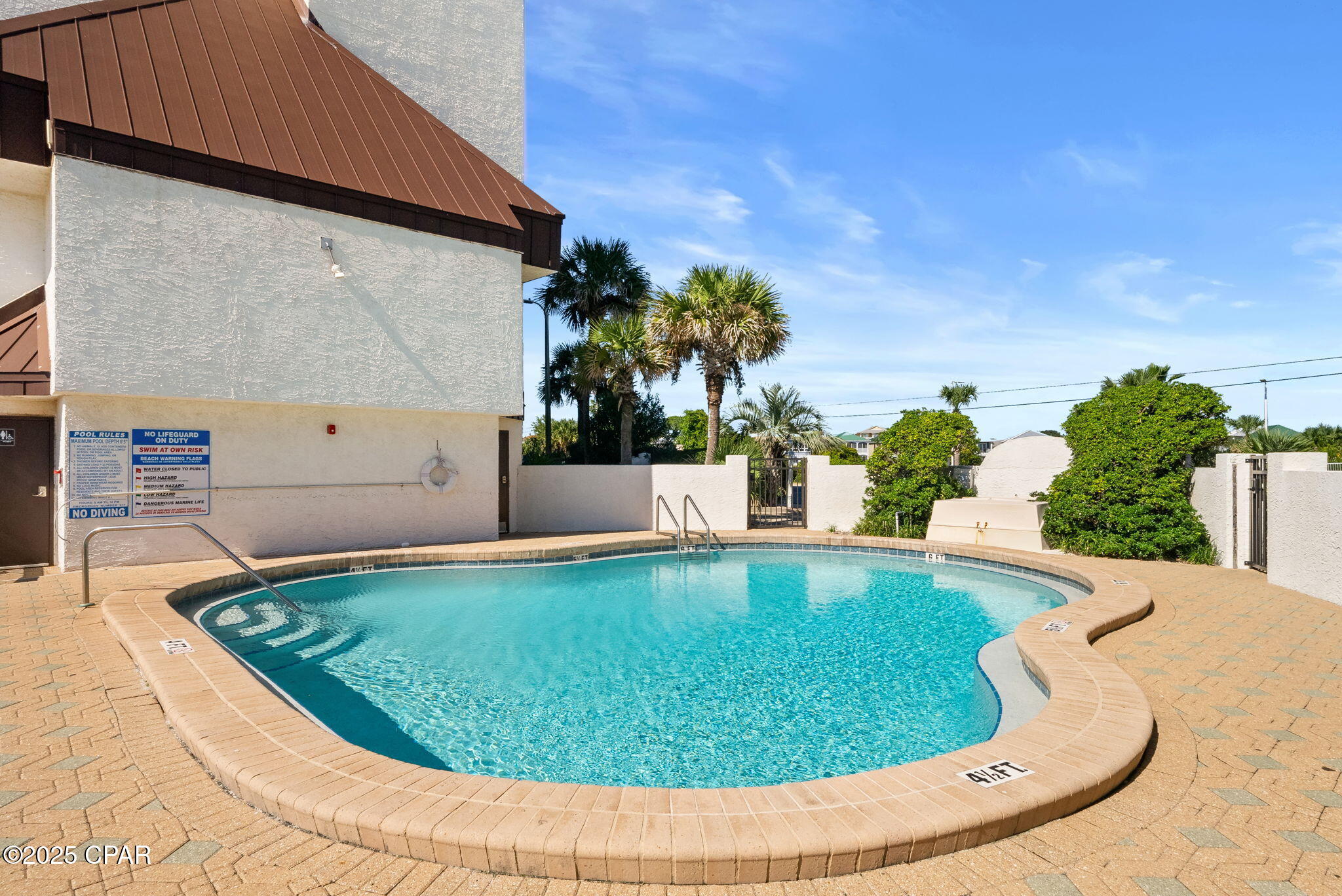 Image 33 For 17351 Front Beach Road W603