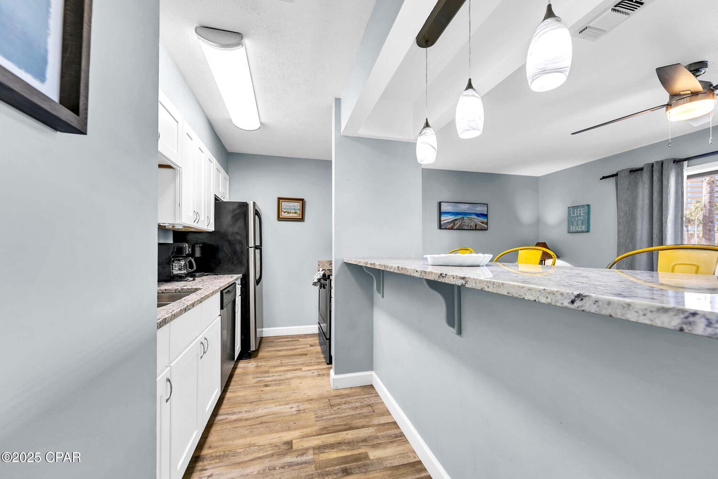 Image 4 For 17614 Front Beach Road 5d