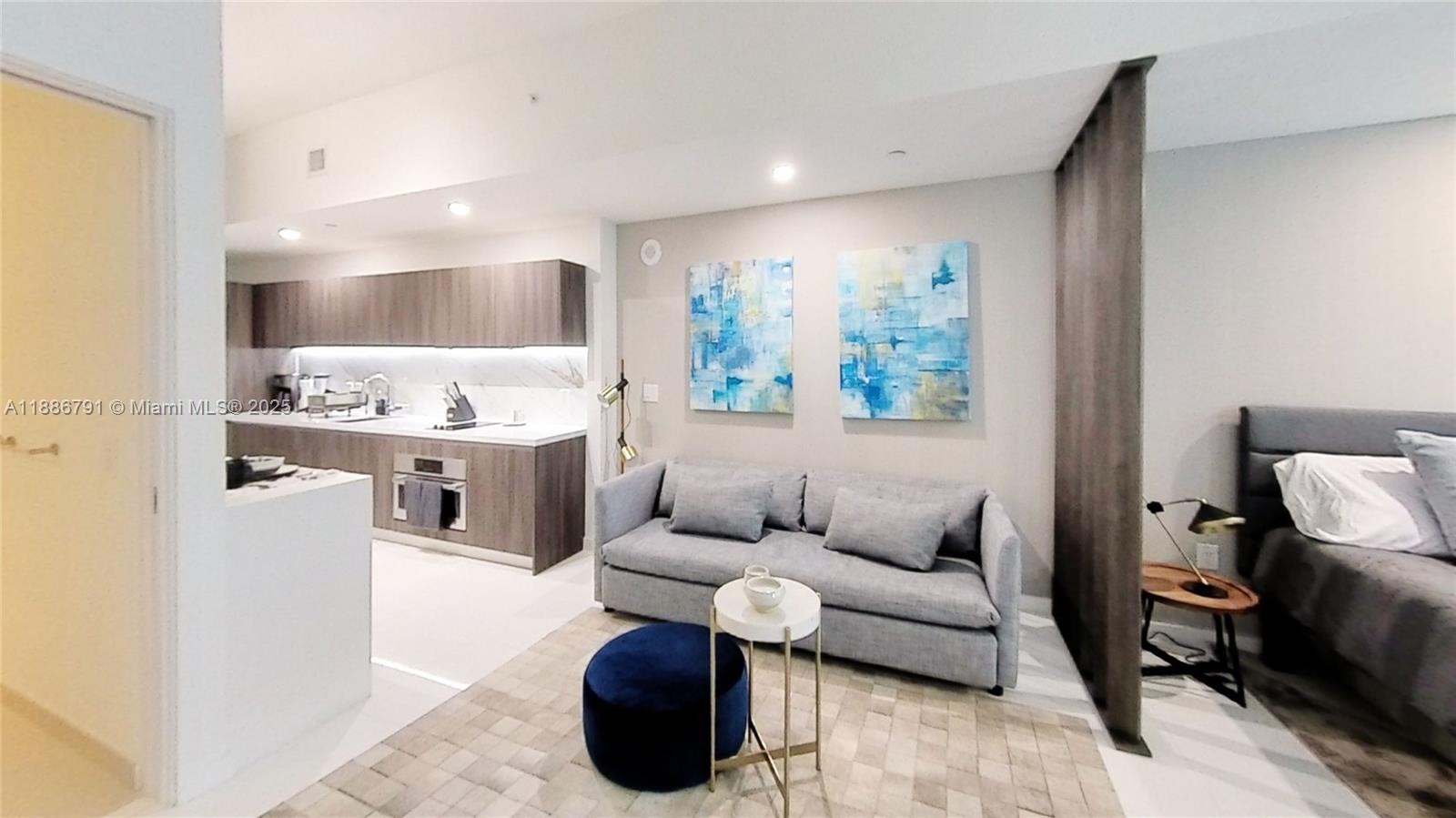 Condo for Rent in Miami, FL