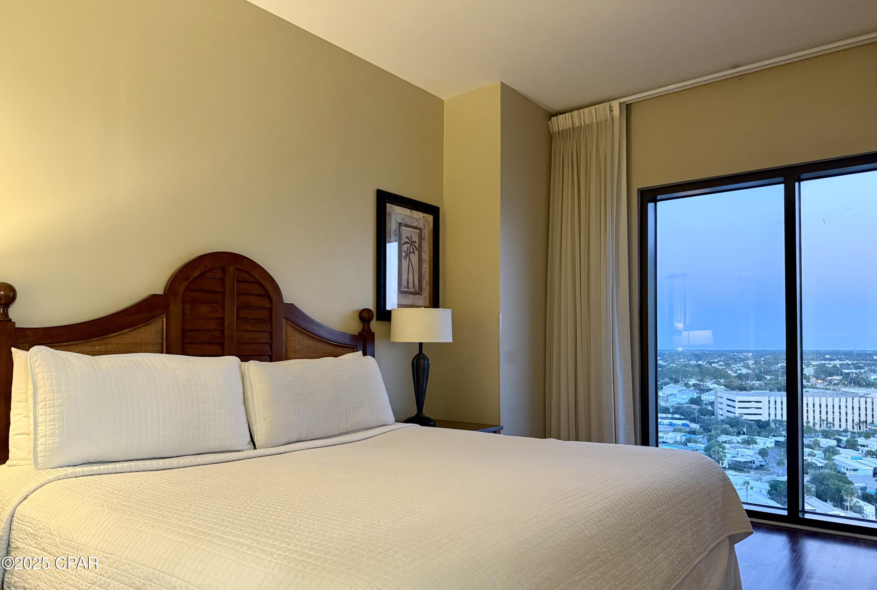 Image 30 For 15100 Front Beach  1433-1435