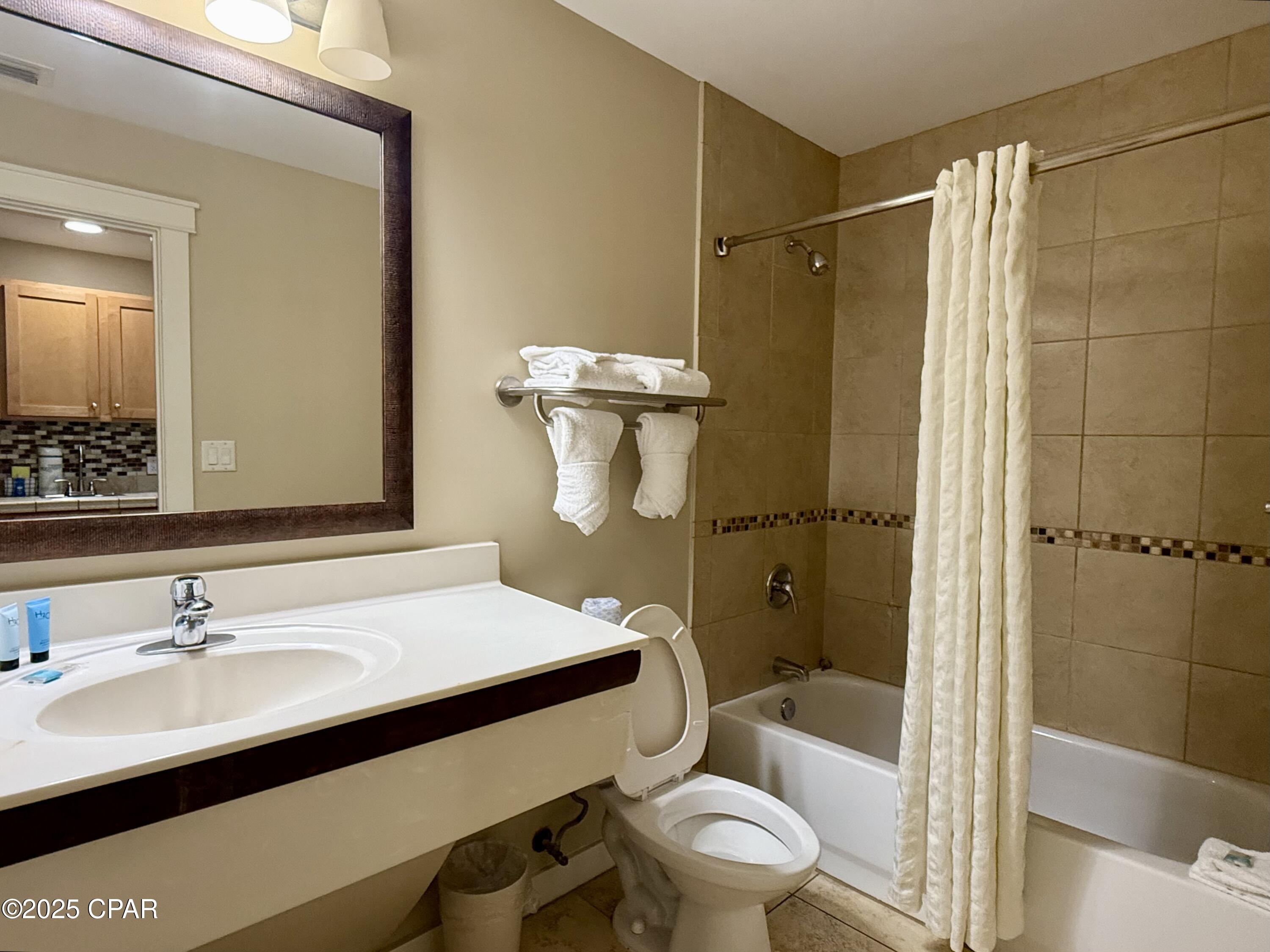 Image 40 For 15100 Front Beach  1433-1435