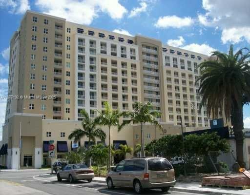 117 NW 42nd Ave 1608