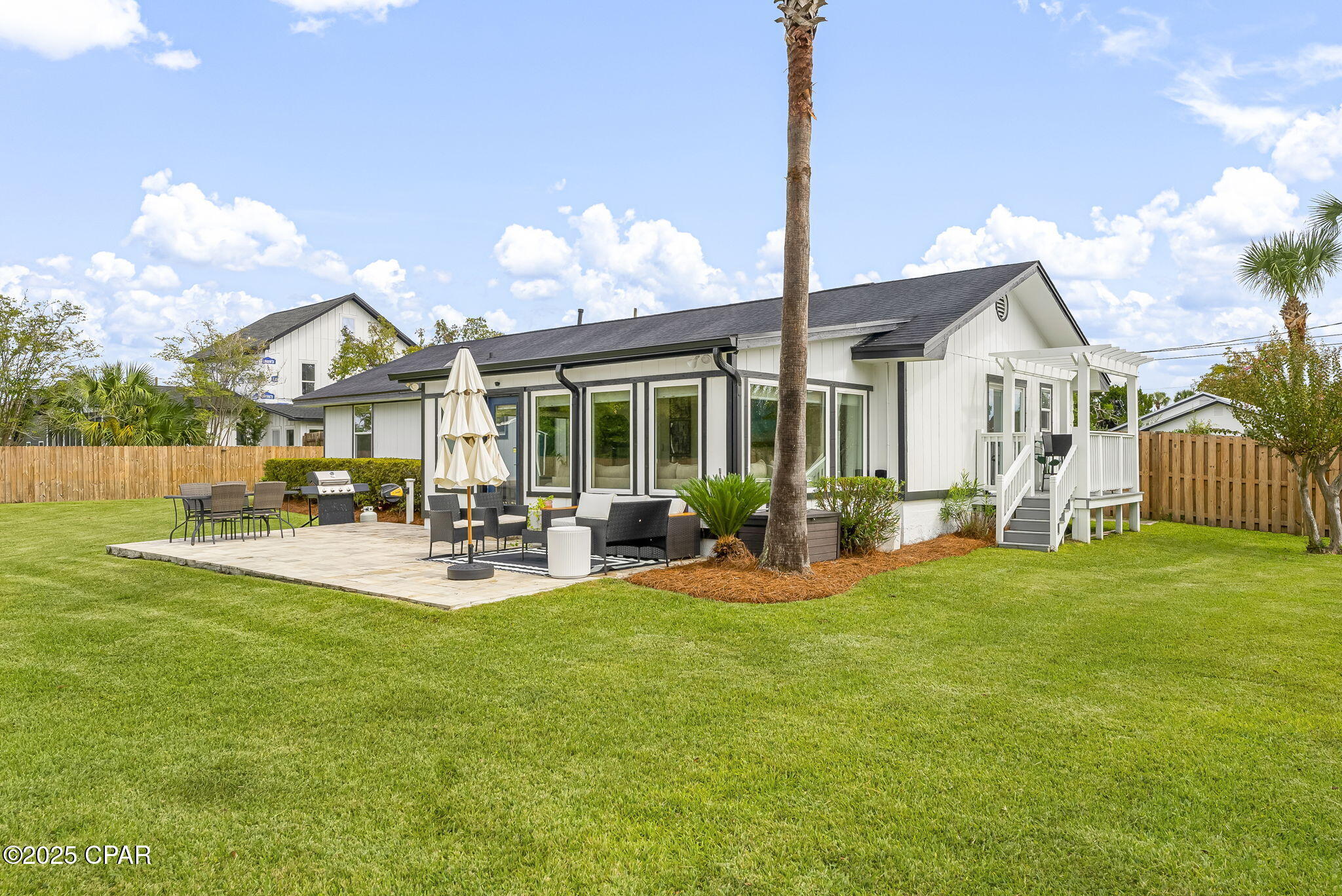 Image 5 For 316 Alabama Avenue