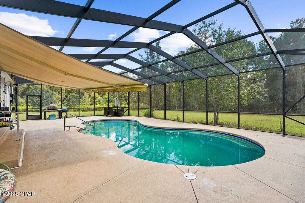 Listing photo id 19 for 3320 Moss Road