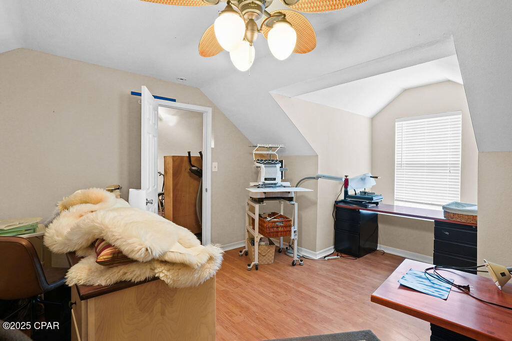 Listing photo id 43 for 3320 Moss Road