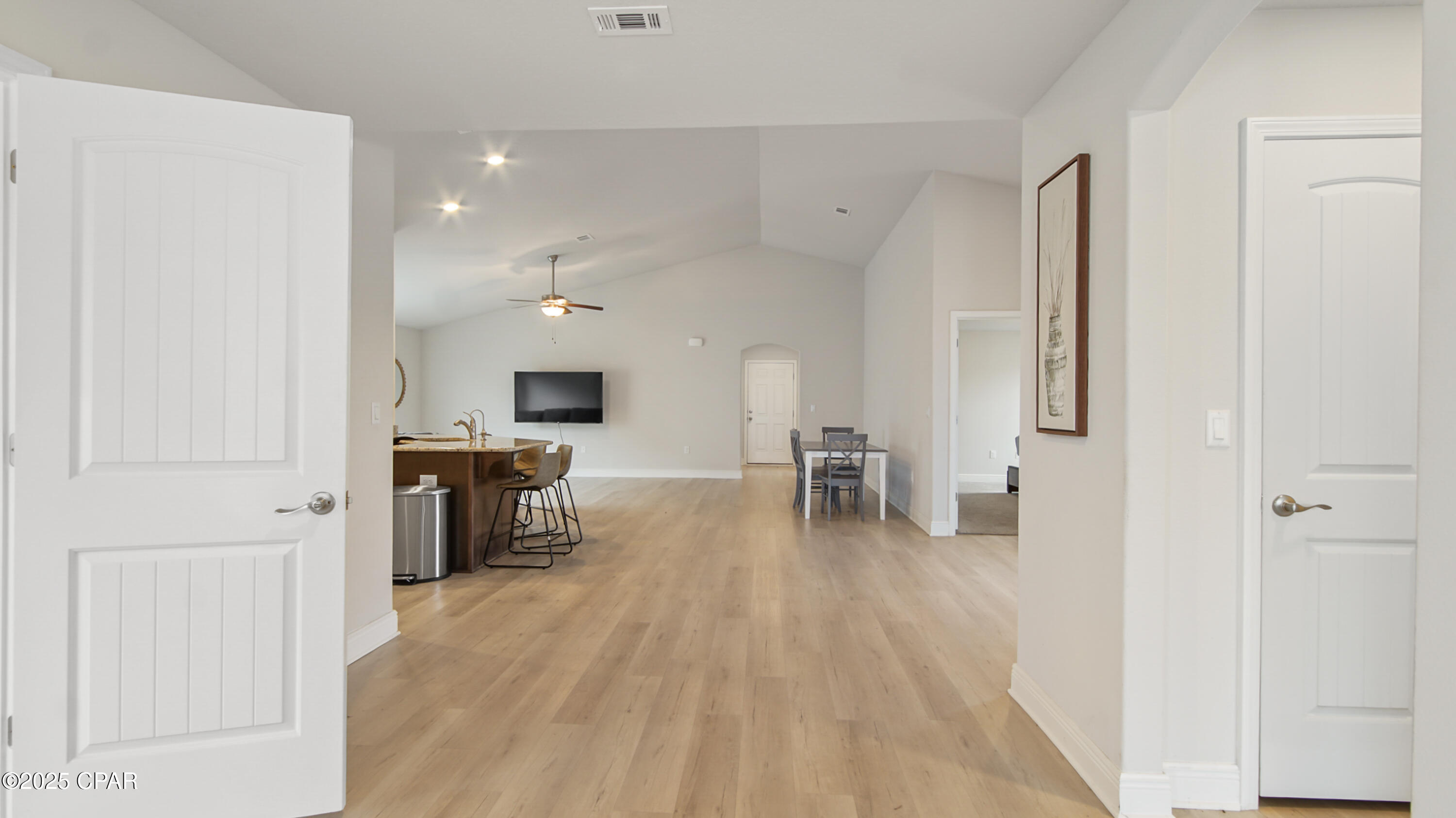 Image 5 For 11432 Poston Road