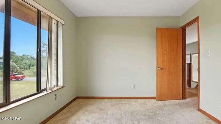 Image 12 For 833 Pierson Drive