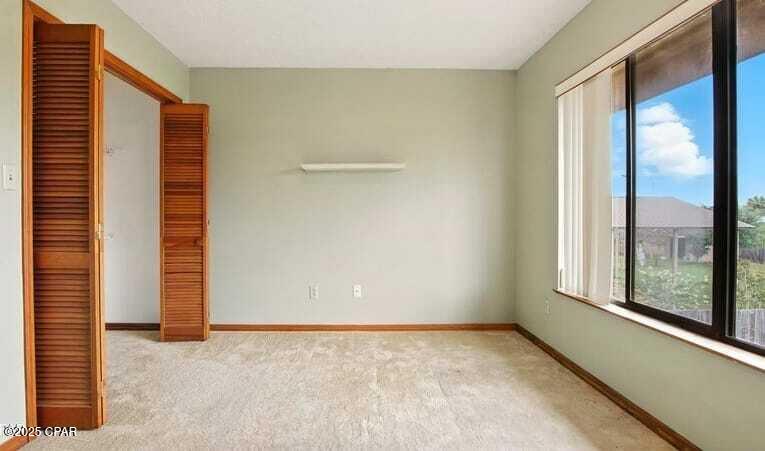 Image 13 For 833 Pierson Drive