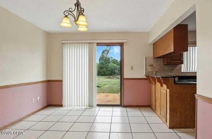 Image 4 For 833 Pierson Drive