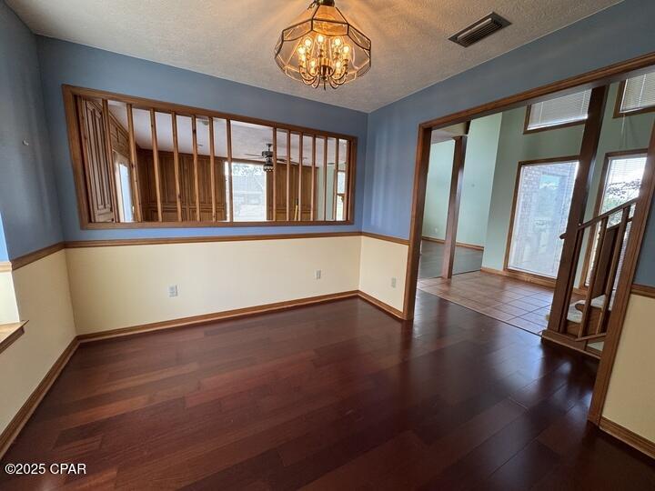 Image 9 For 833 Pierson Drive