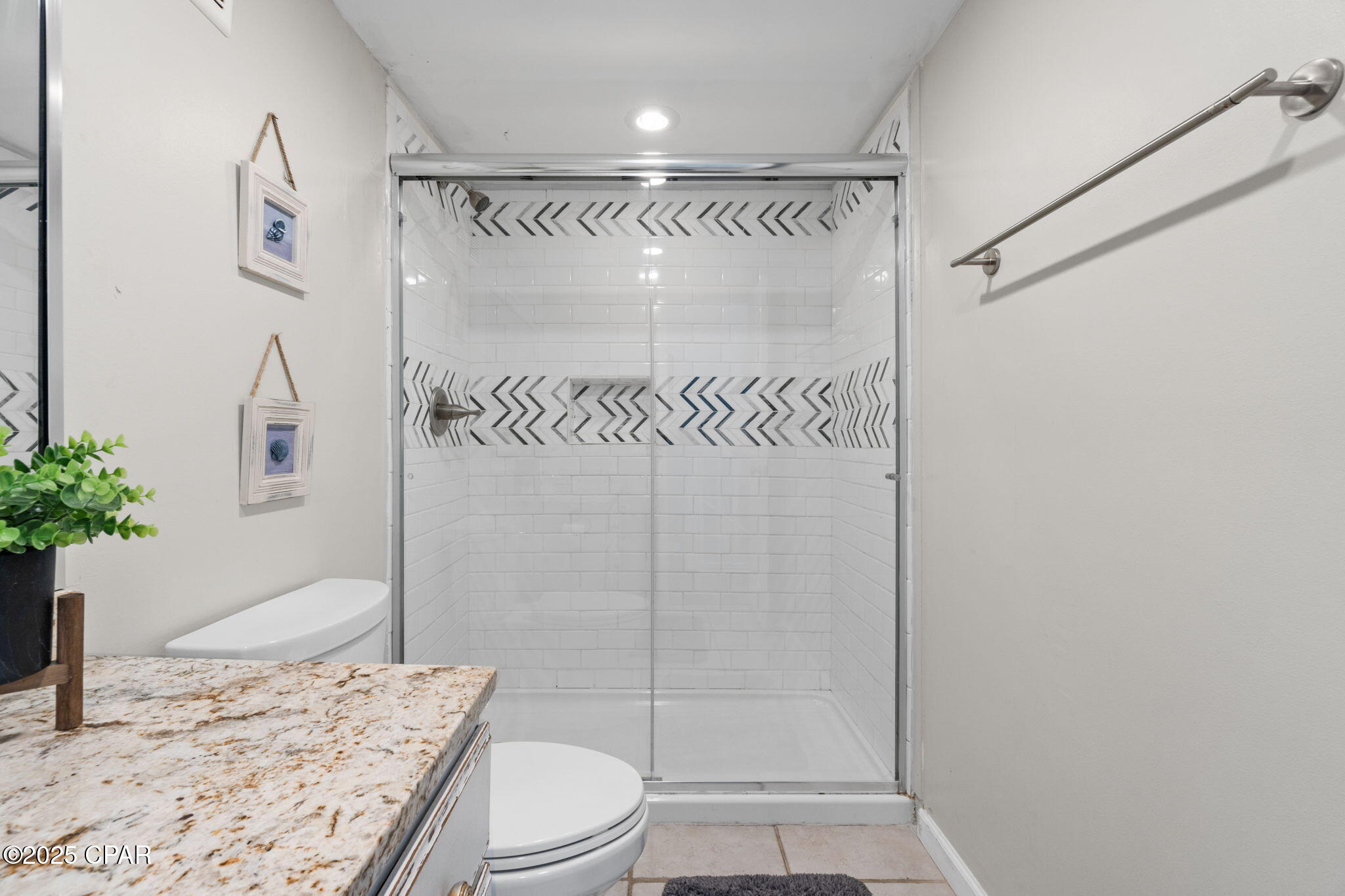 Image 22 For 17670 Front Beach Road K7