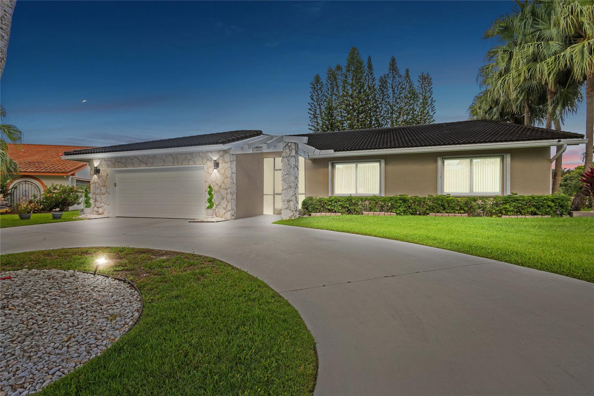 7626 87th Ave, Tamarac, Florida 33321