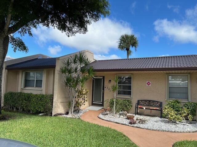 Golden Lakes Village