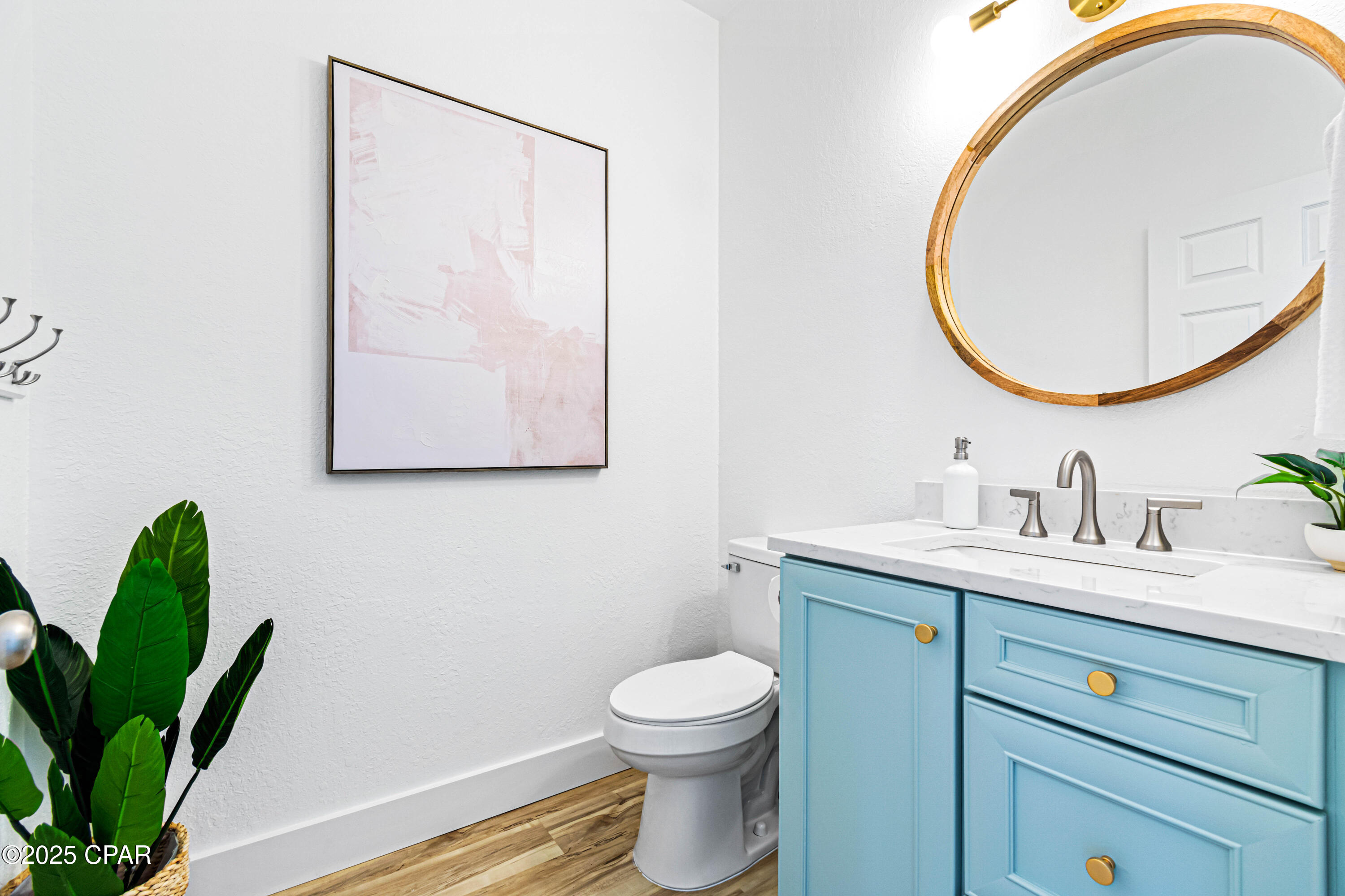 Listing photo id 22 for 21 Onyx Cove