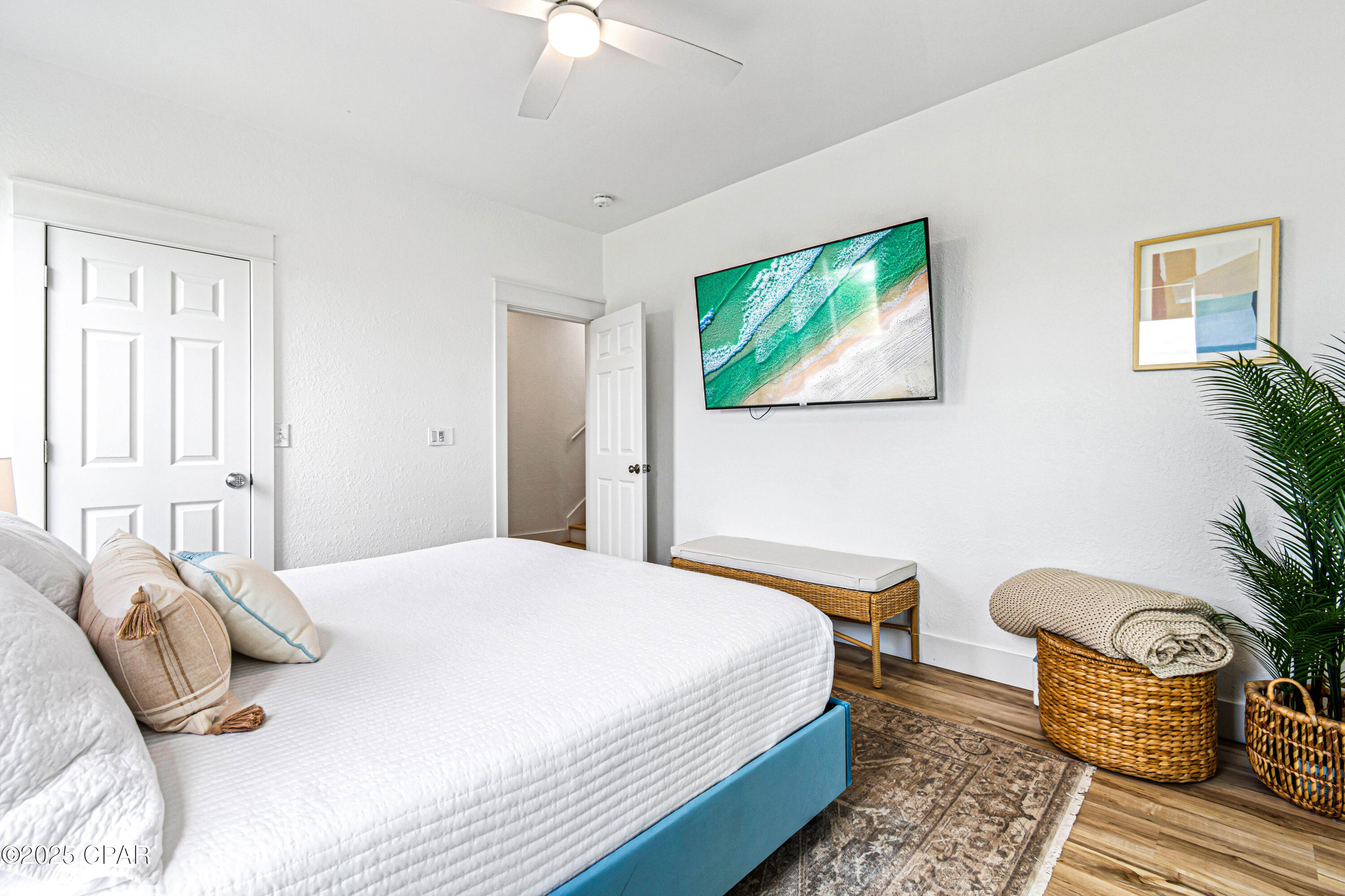 Listing photo id 28 for 21 Onyx Cove