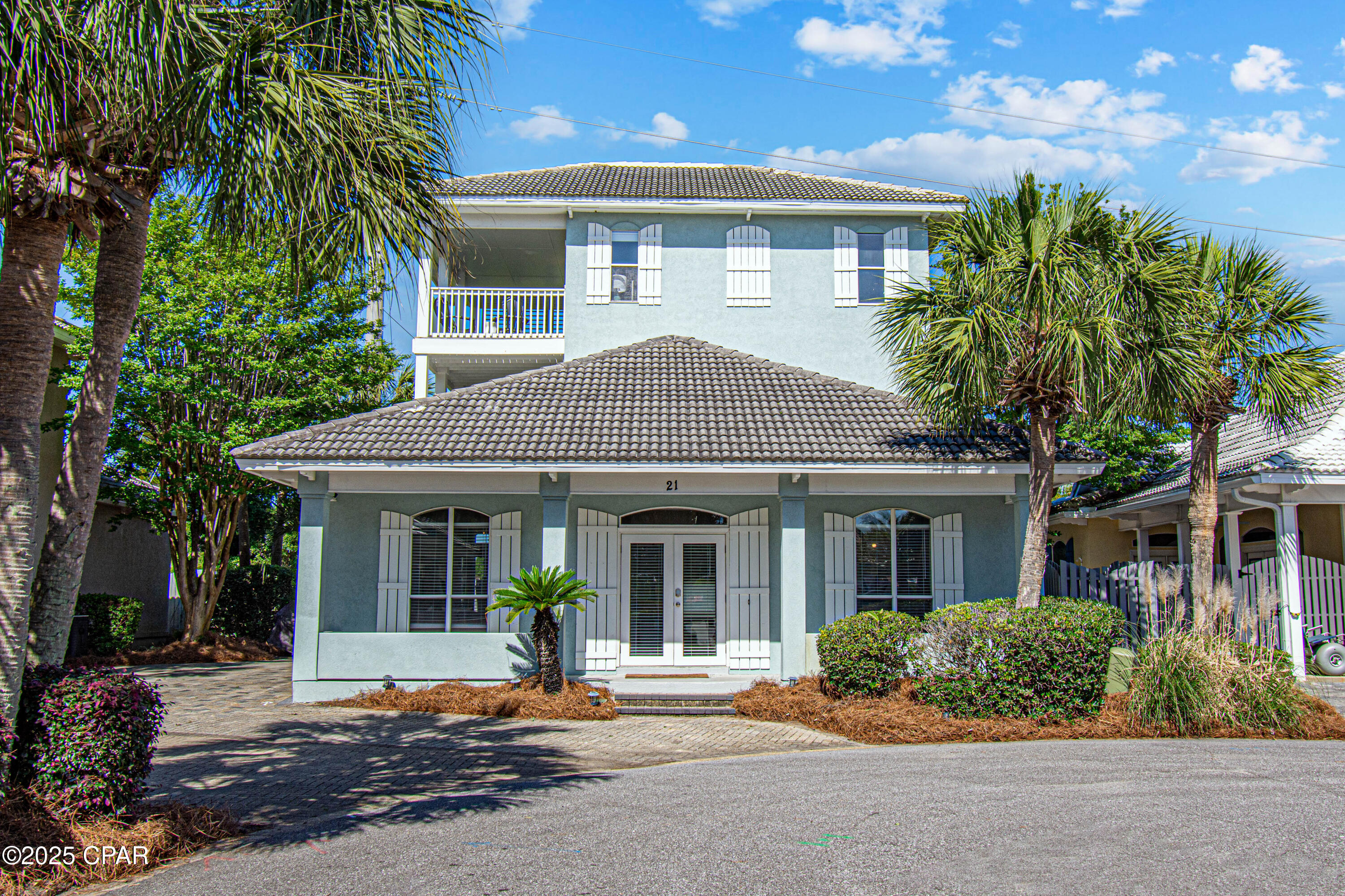 Listing photo id 52 for 21 Onyx Cove