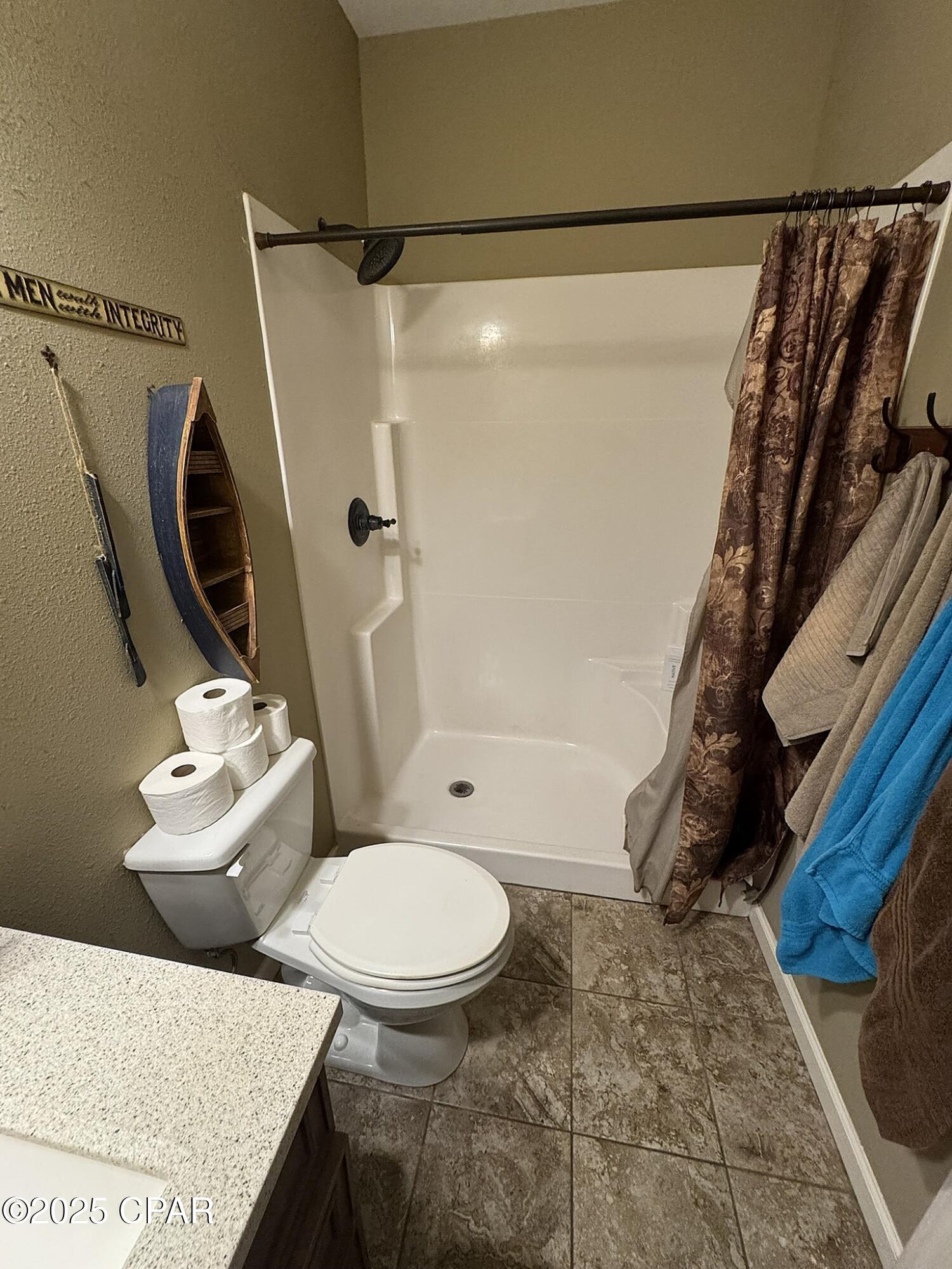 Image 32 For 3320 Caverns Road