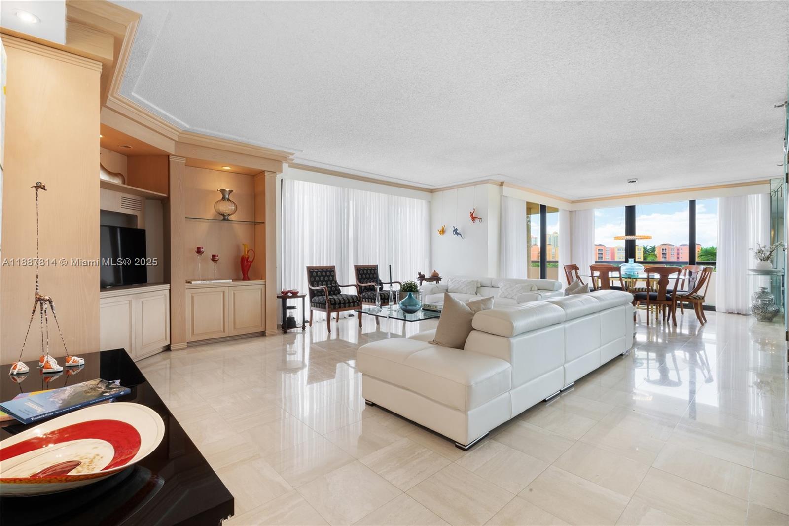 19667 Turnberry Way 3D