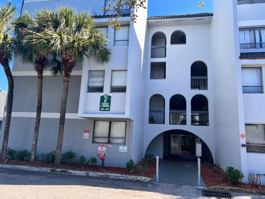 Presidential Golfview Con