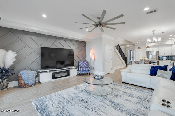 Image 14 For 3827 Mariner Drive