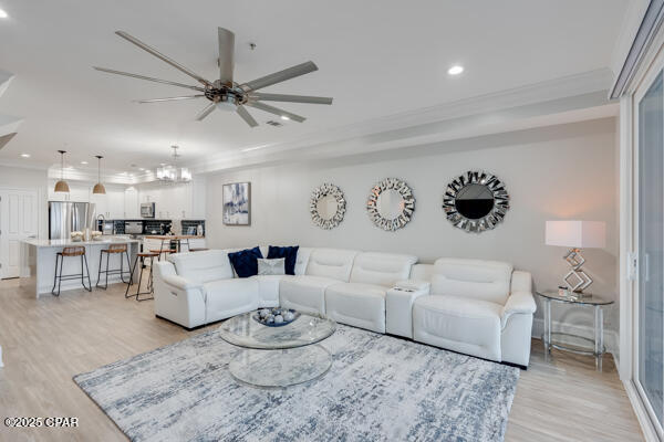 Image 5 For 3827 Mariner Drive