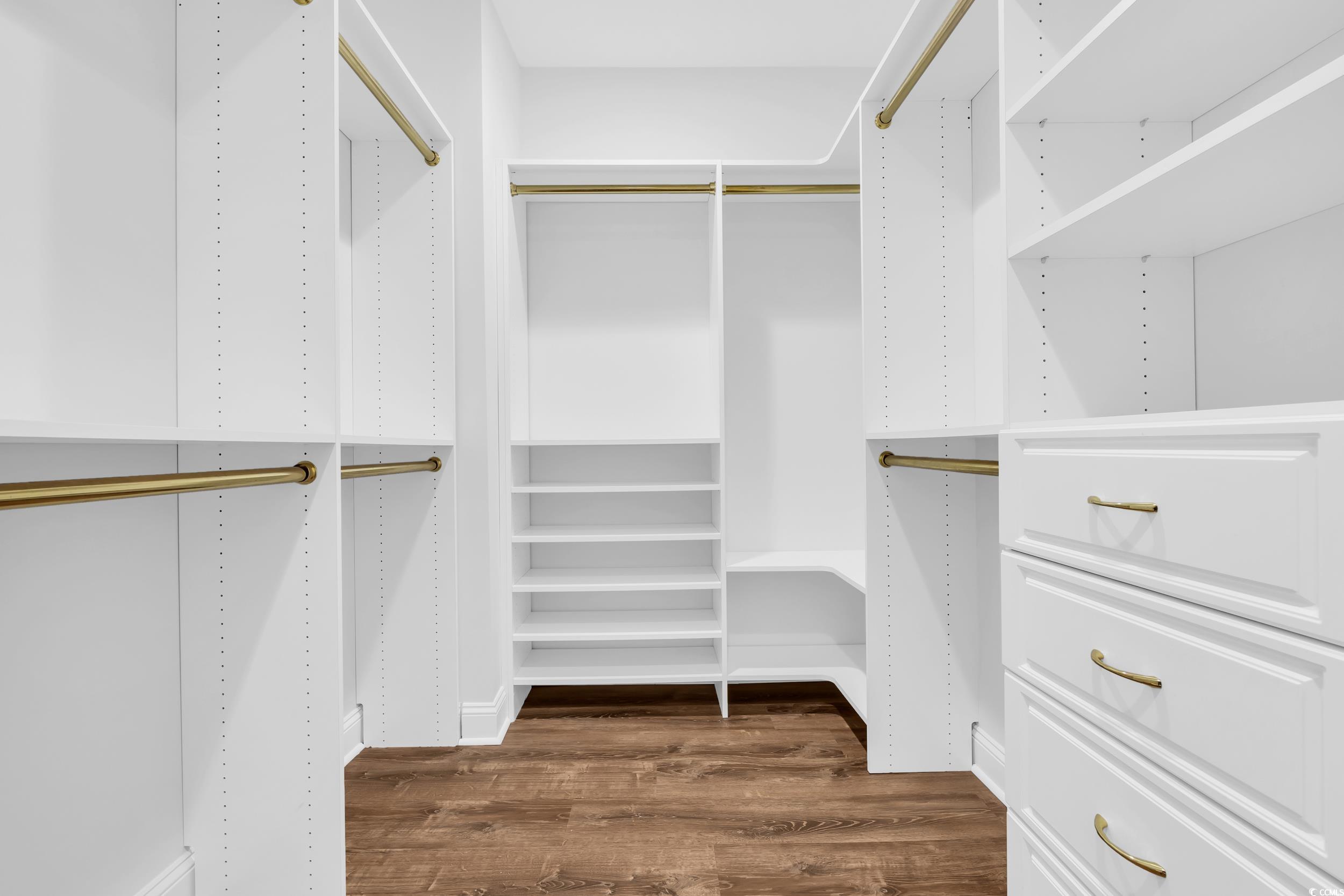 438 Saint Julian Ln. 