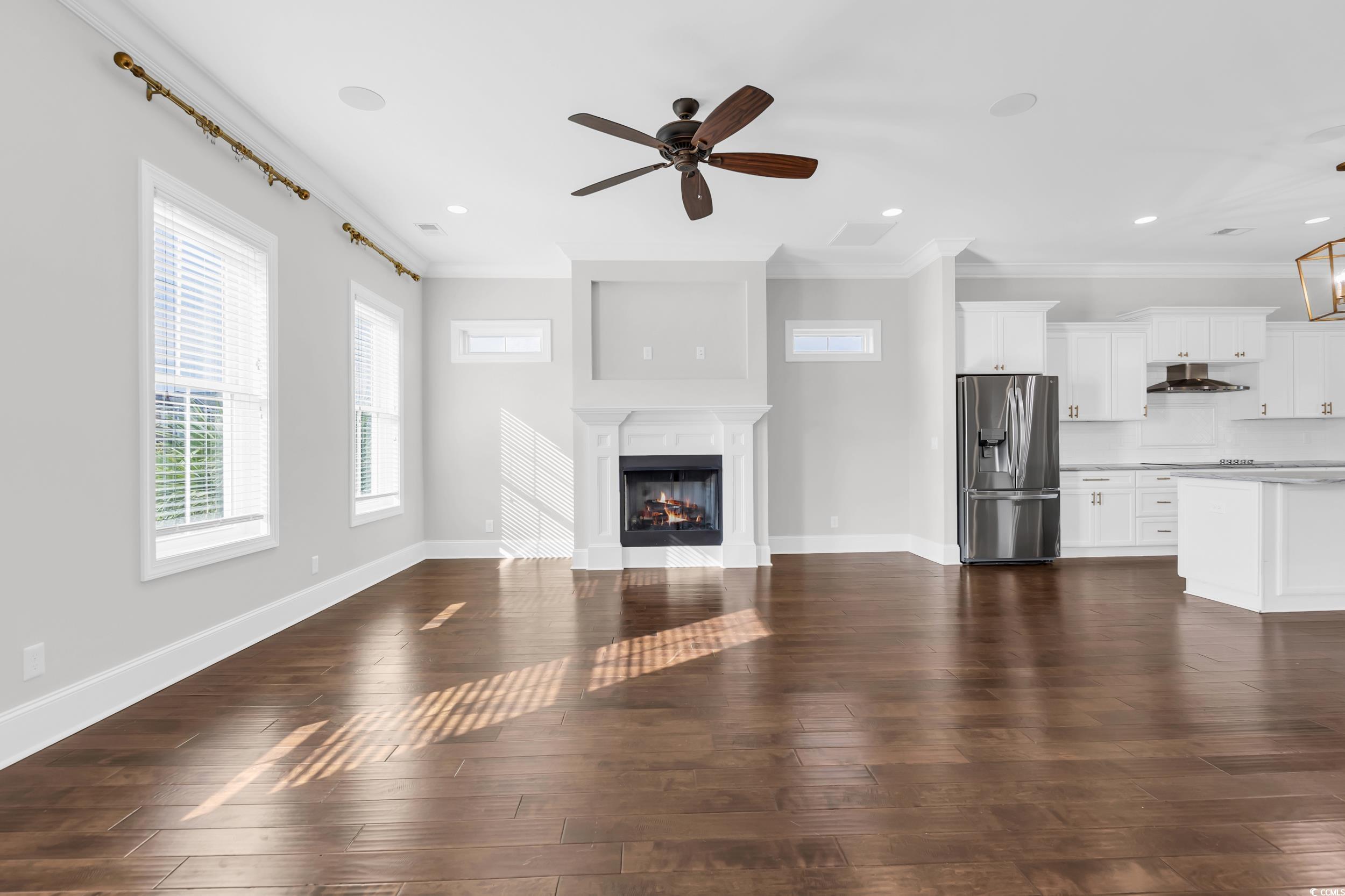 438 Saint Julian Ln. 