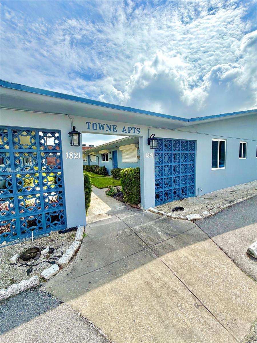 Towne Apartments Associat