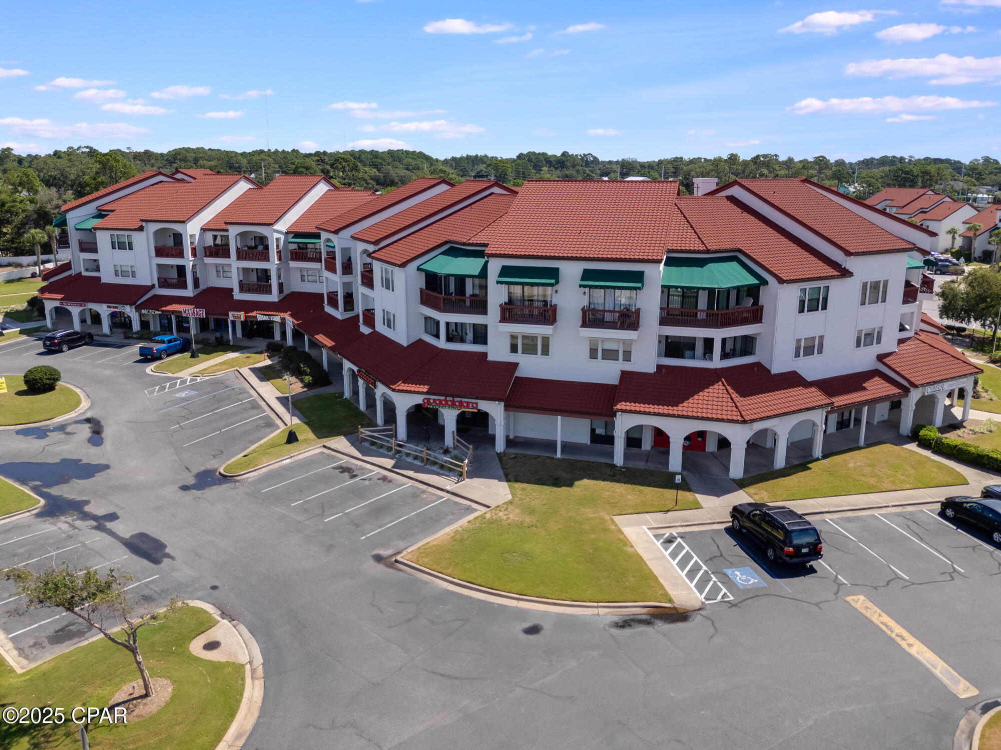 Image 12 For 8730 Thomas Drive 504