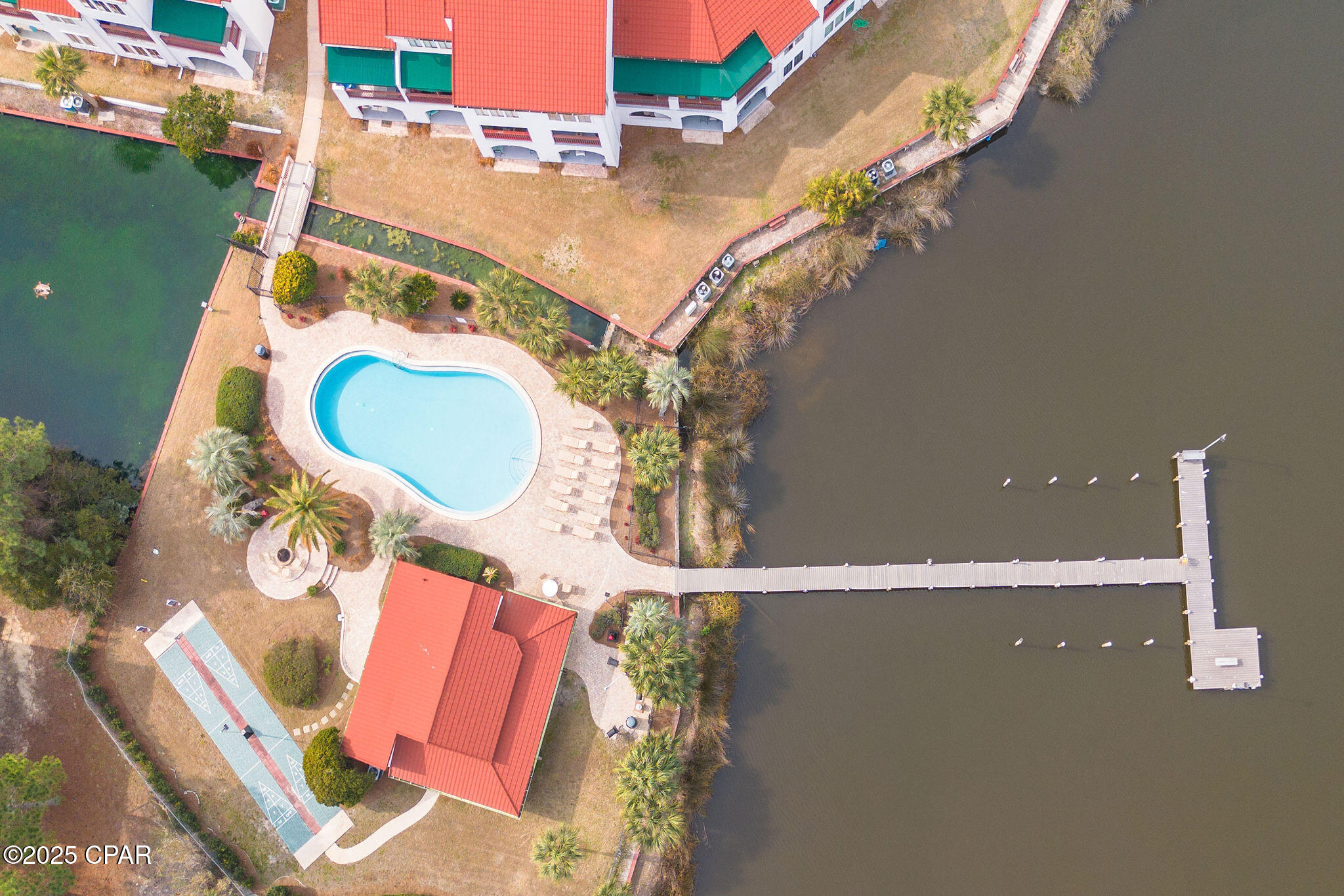 Image 3 For 8730 Thomas Drive 504