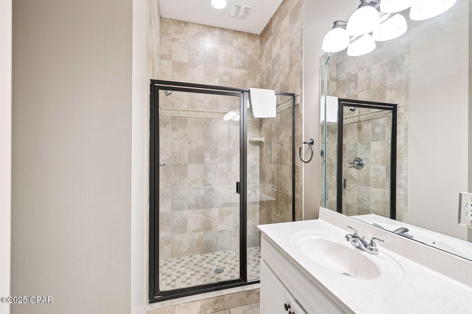 Image 18 For 6730 Beach Drive