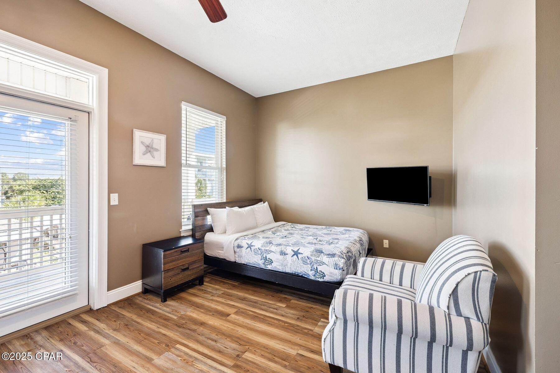 Image 32 For 6730 Beach Drive