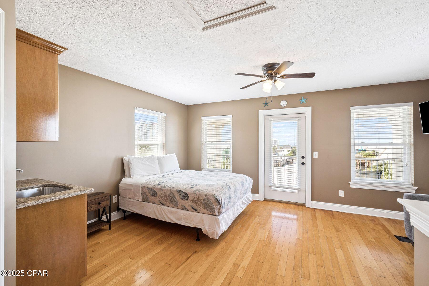 Image 36 For 6730 Beach Drive