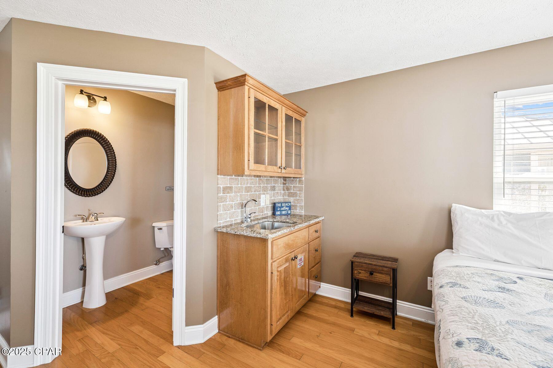 Image 39 For 6730 Beach Drive