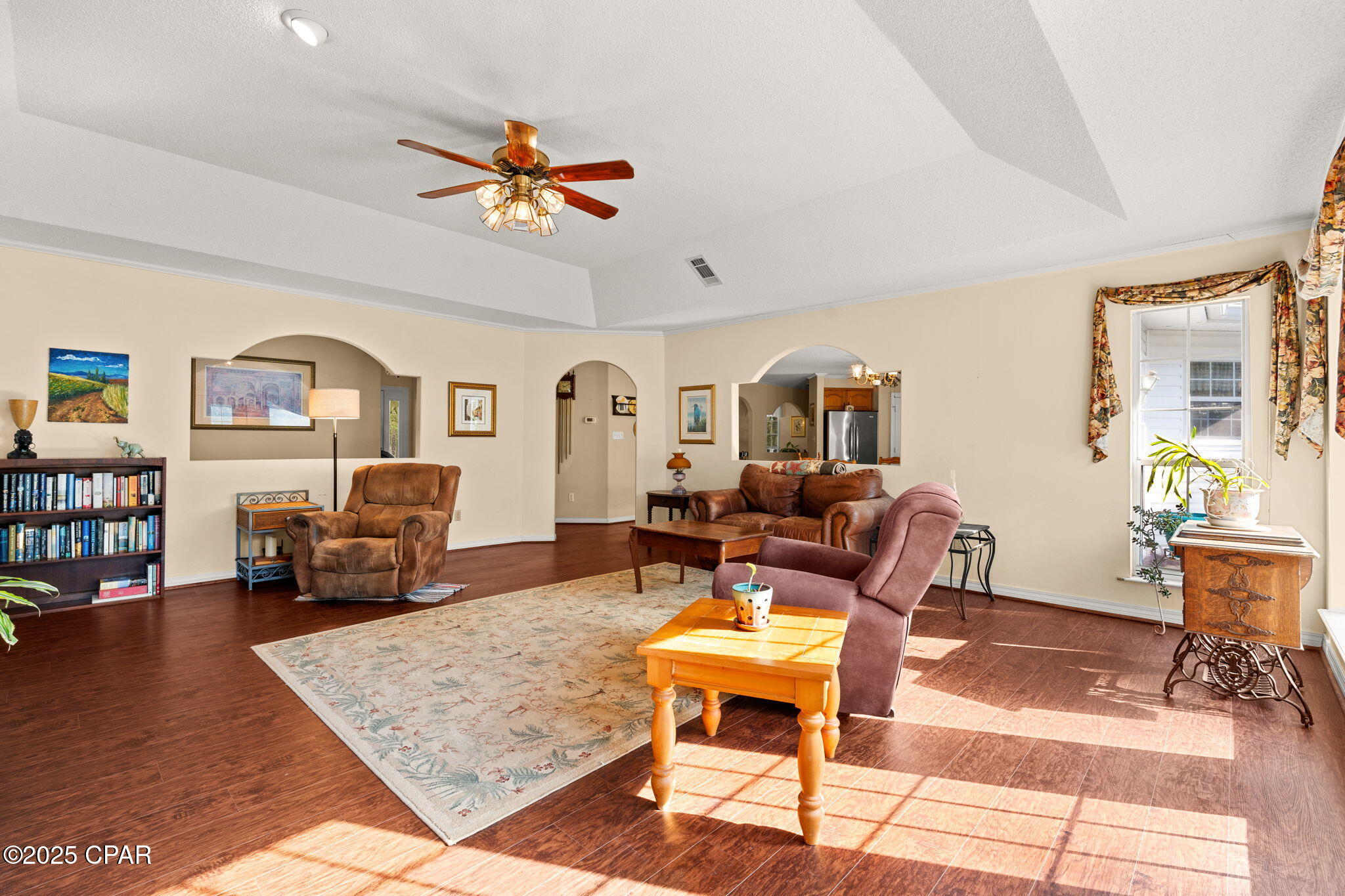 Image 13 For 5563 Douglas Ferry Road