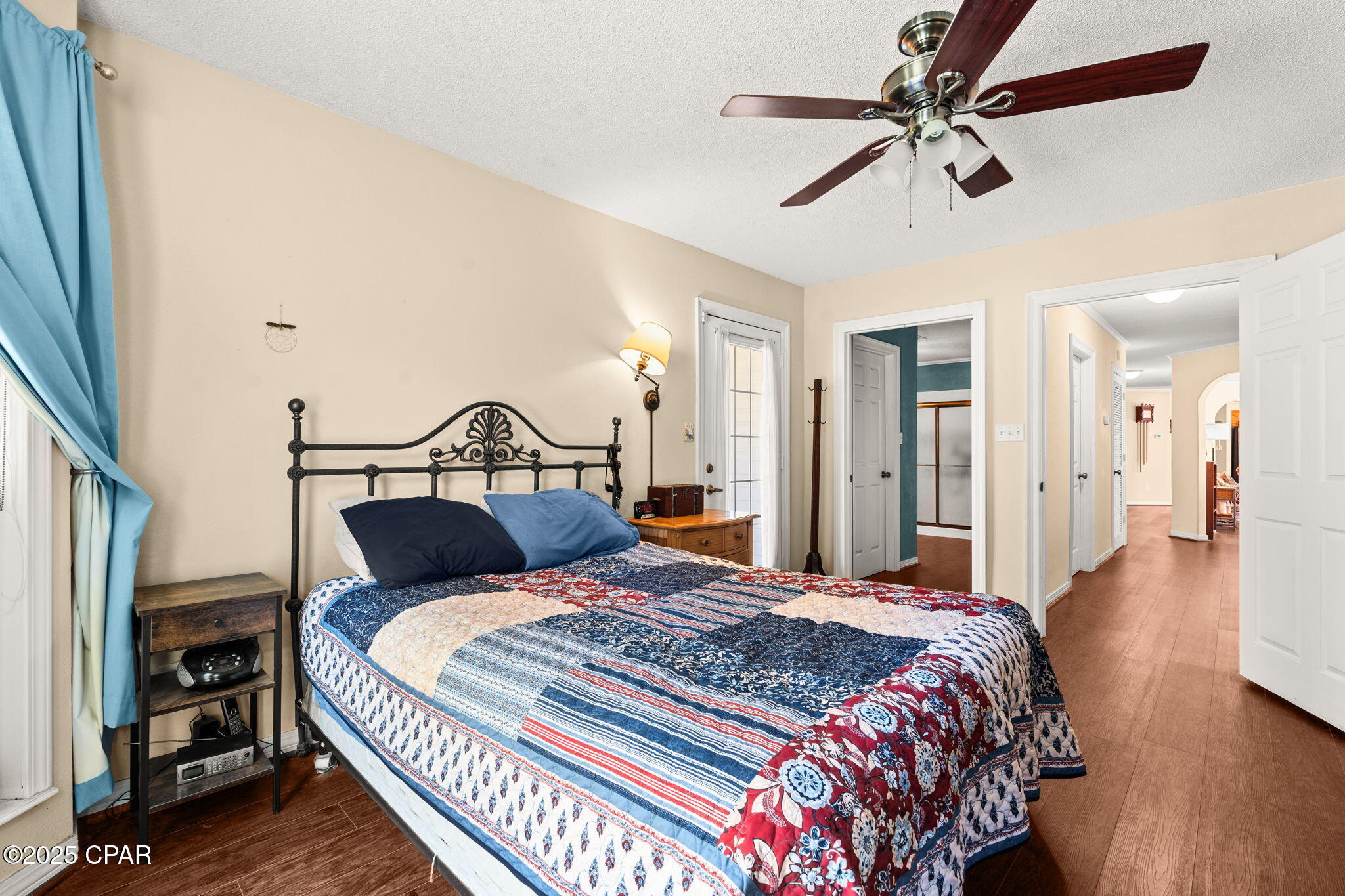 Image 24 For 5563 Douglas Ferry Road