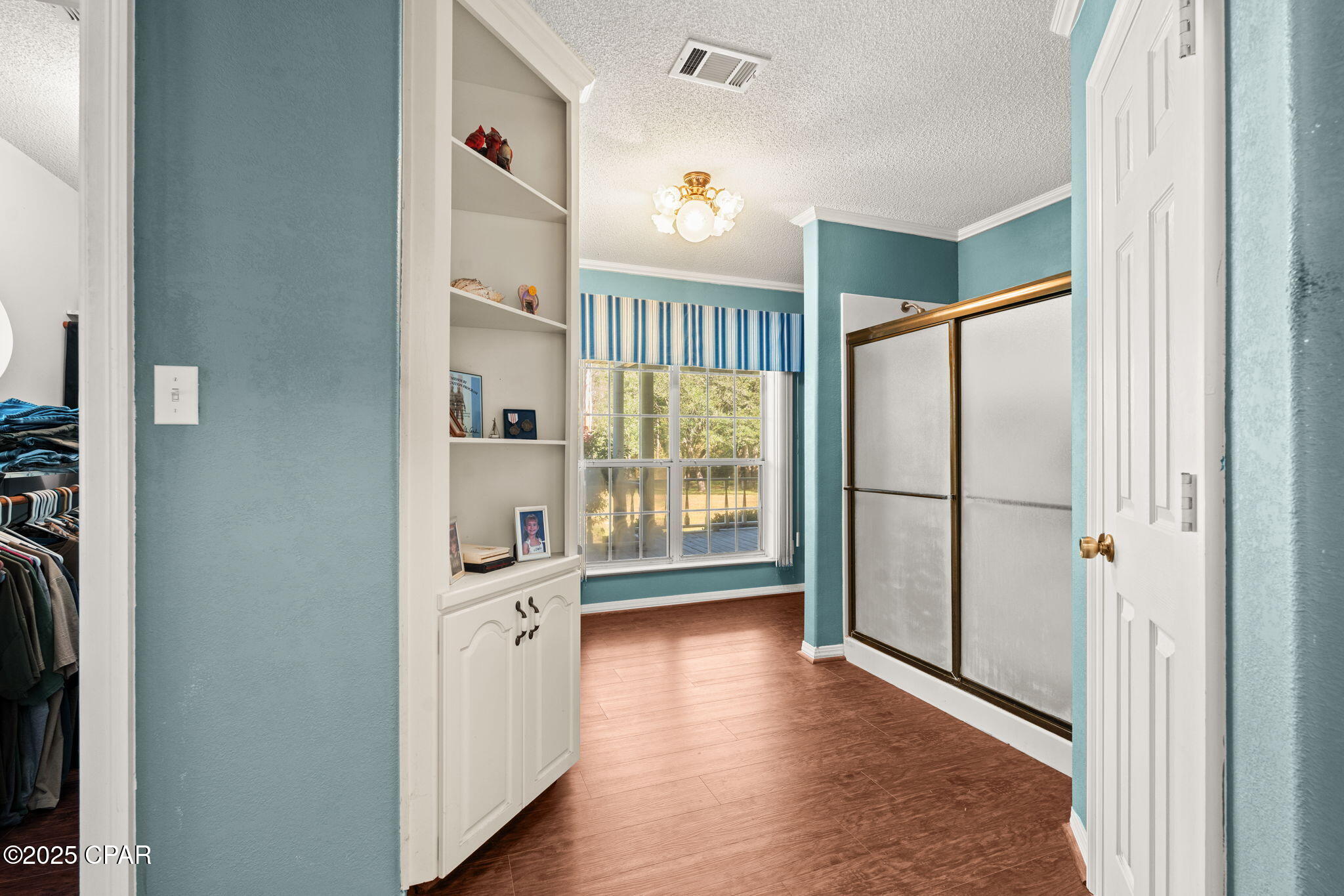 Image 25 For 5563 Douglas Ferry Road