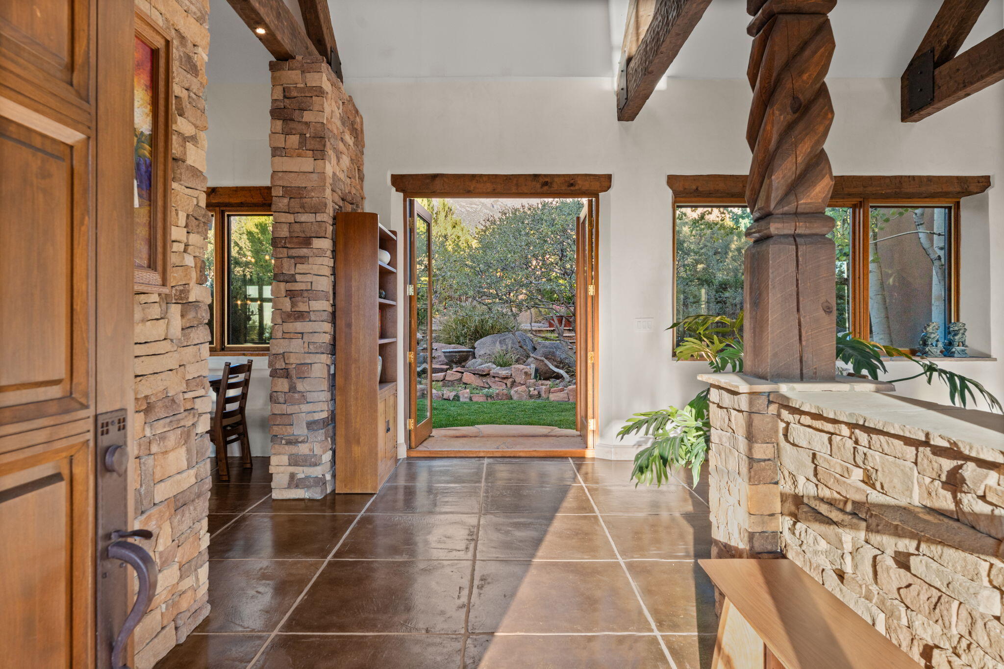 348 WHITE OAKS DRIVE NE, ALBUQUERQUE, NM 87122  Photo 10