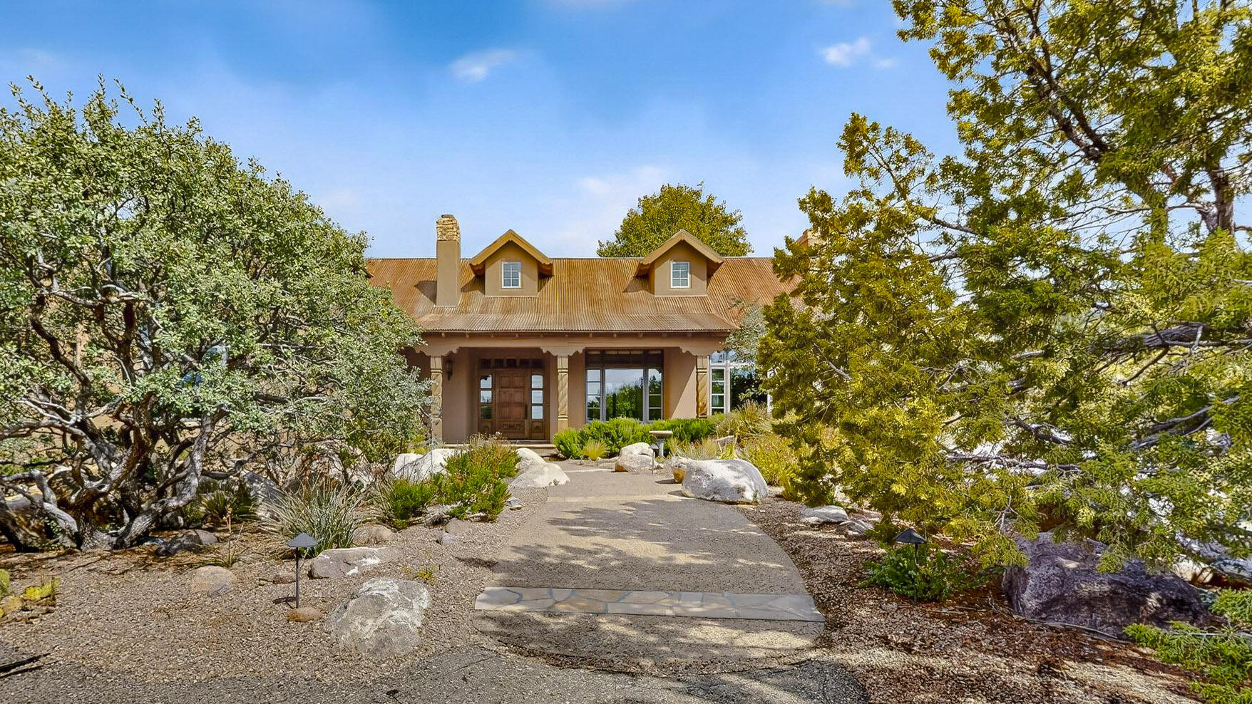 348 WHITE OAKS DRIVE NE, ALBUQUERQUE, NM 87122  Photo 2