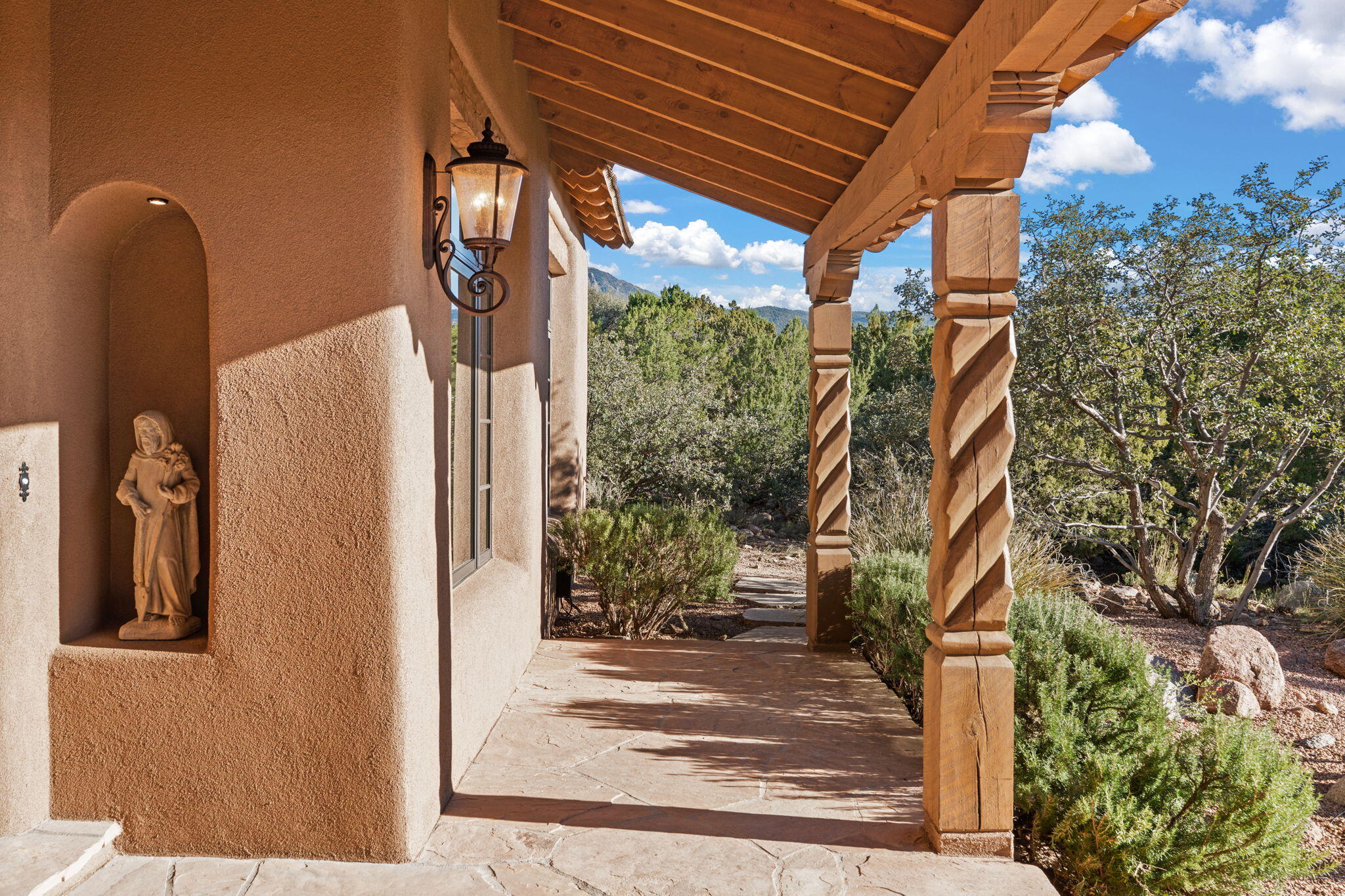 348 WHITE OAKS DRIVE NE, ALBUQUERQUE, NM 87122  Photo 7