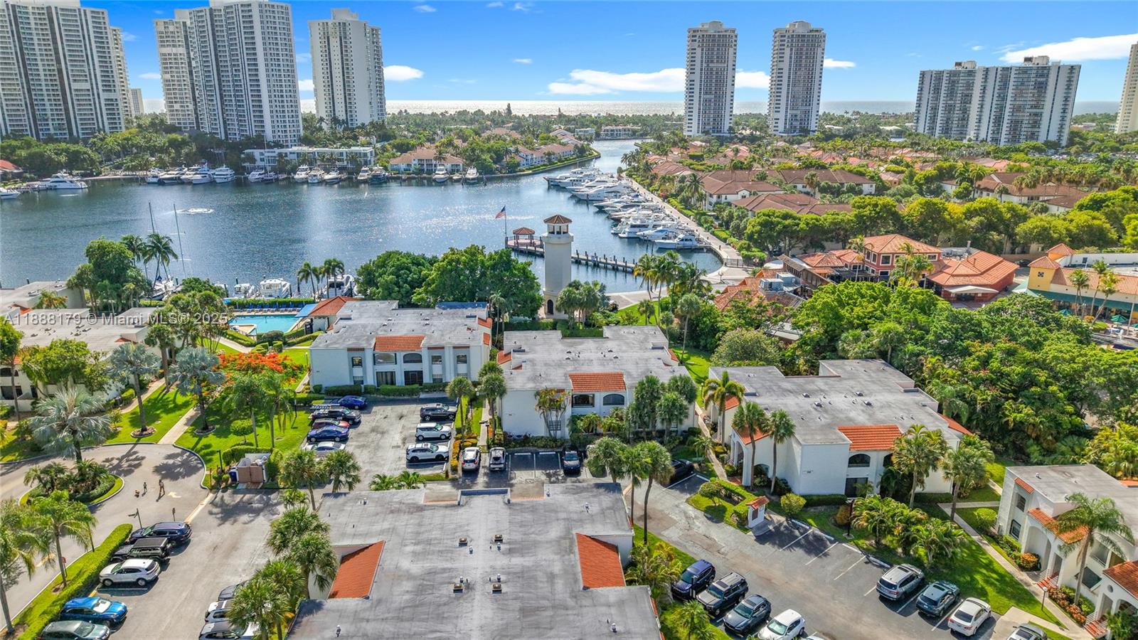 3552 Magellan Cir Unit 122, Aventura, Florida 33180