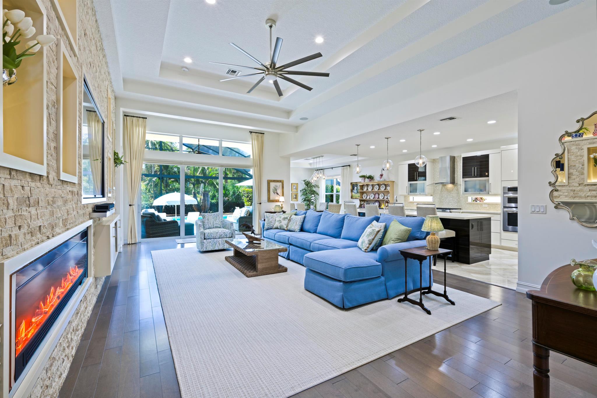 Jupiter Country Club Pod